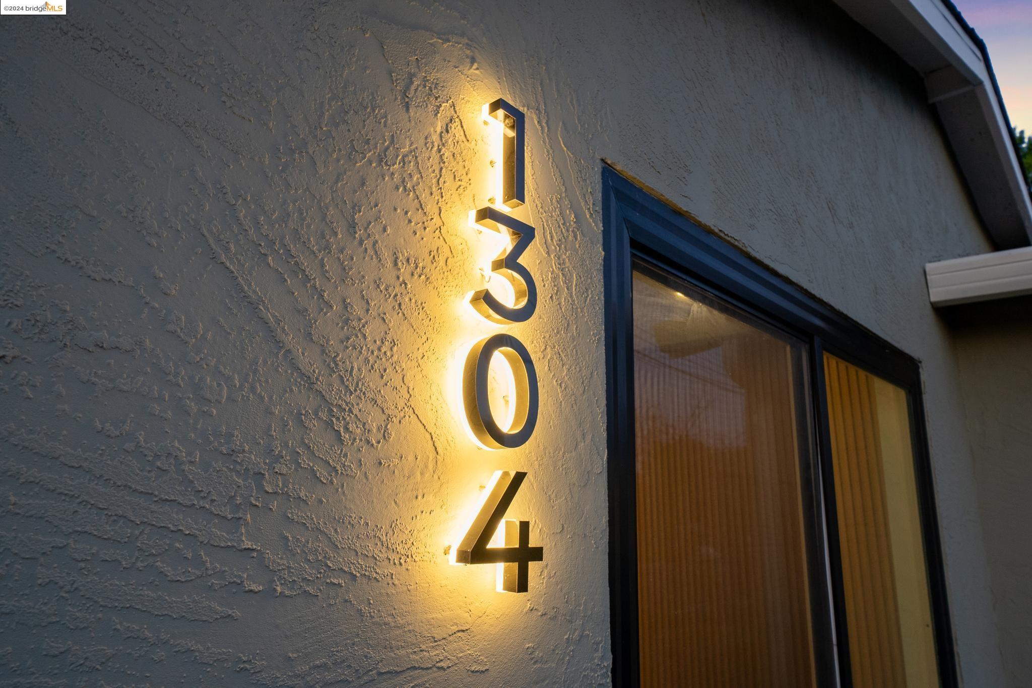 1304 Norvell St