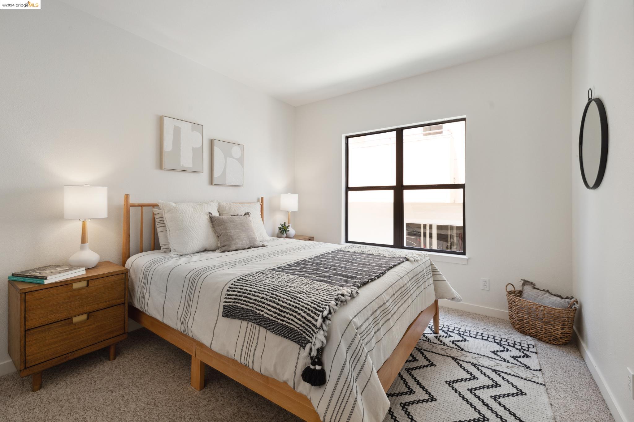 624 Jean St Unit: E