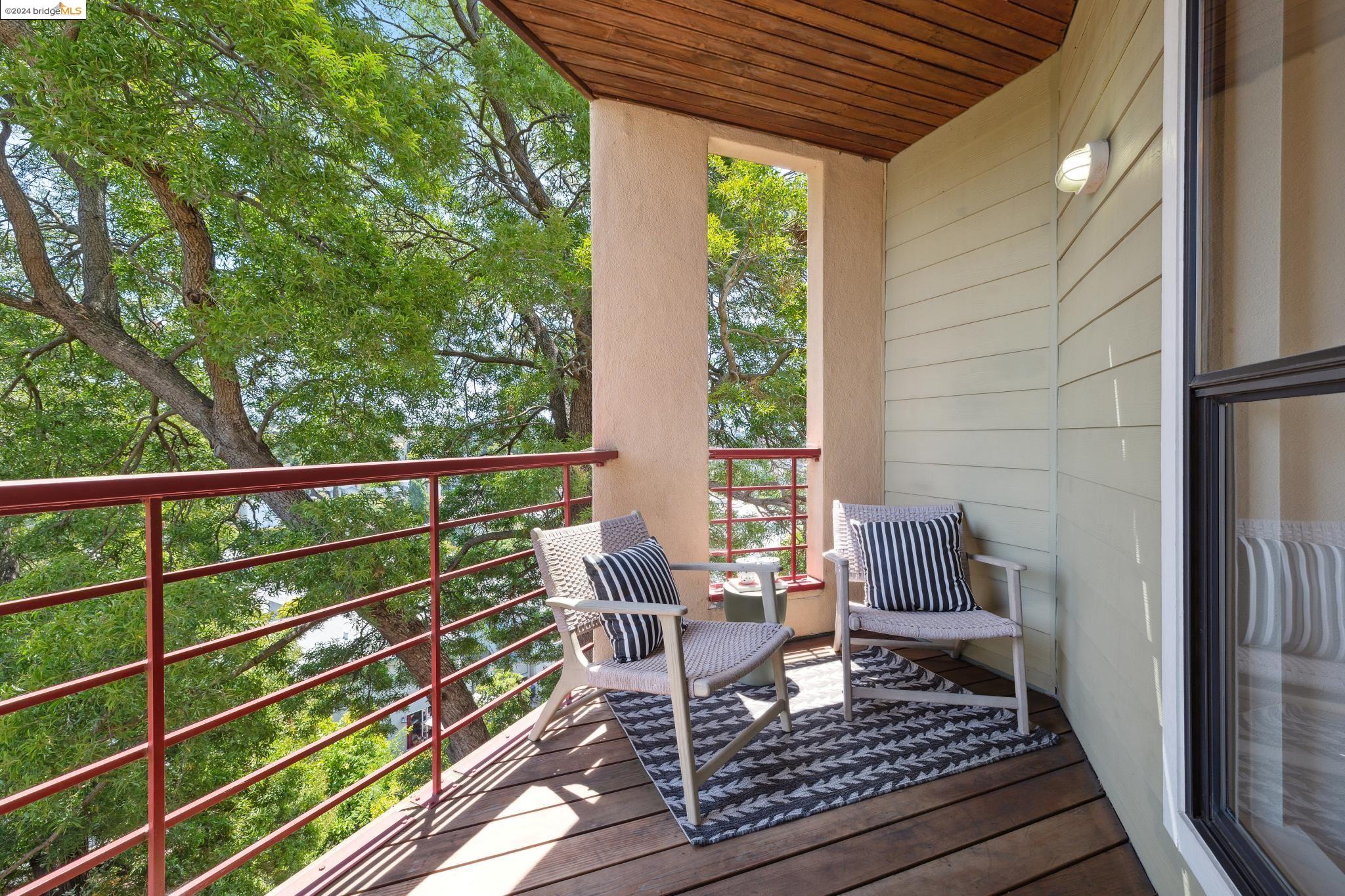 624 Jean St Unit: E