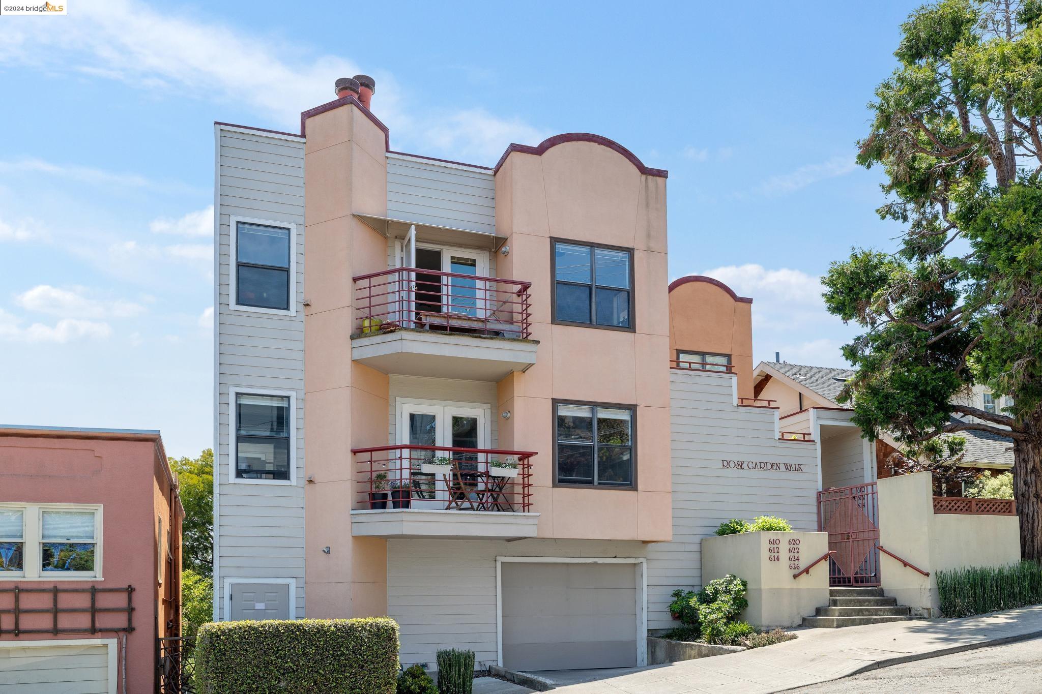 624 Jean St Unit: E