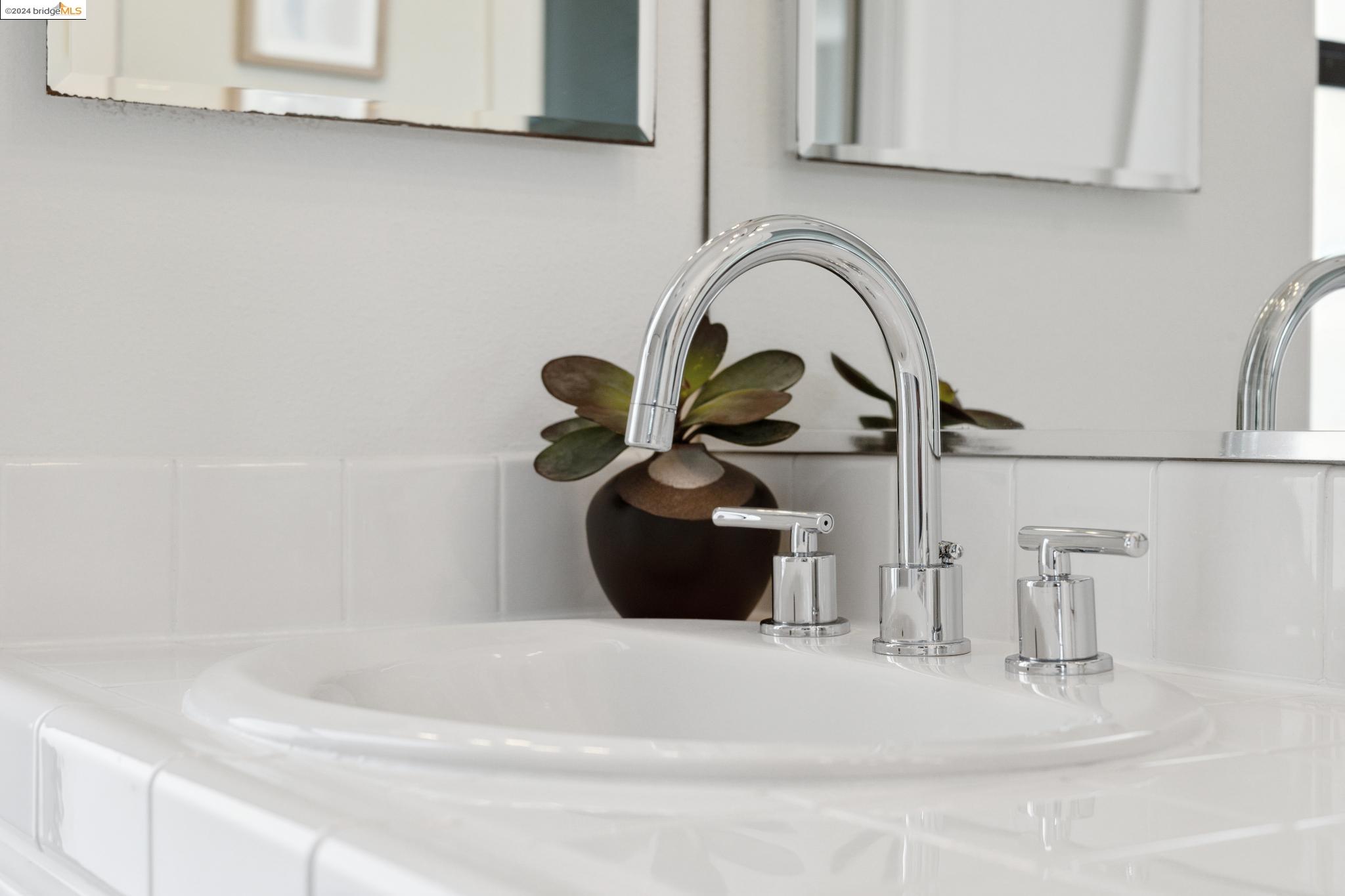 624 Jean St Unit: E