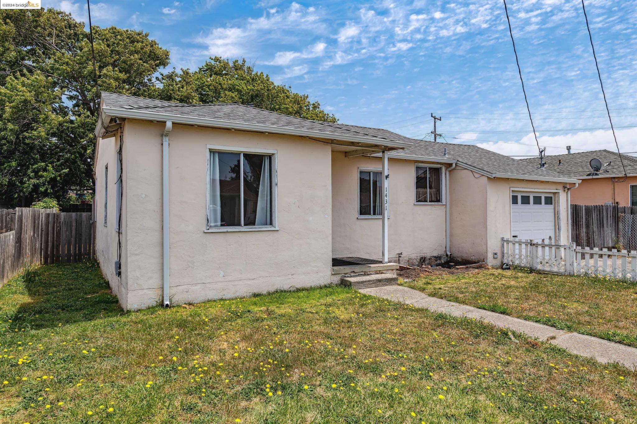 1431 Colin St