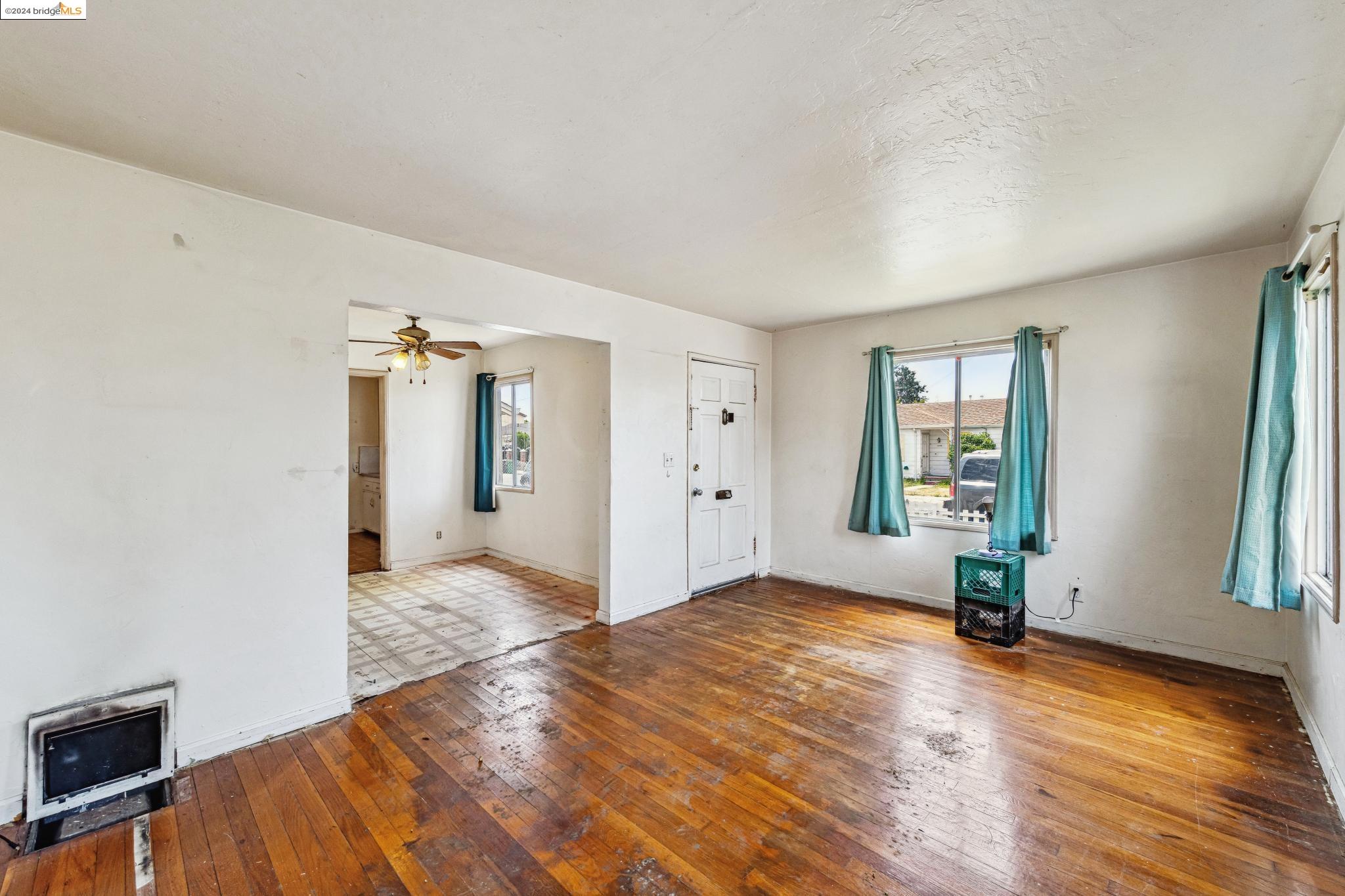 1431 Colin St