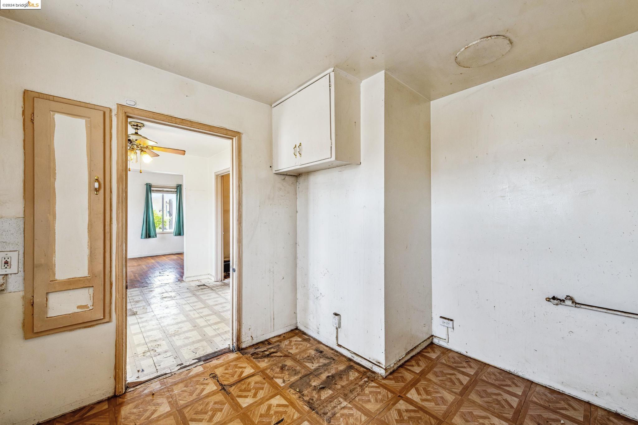 1431 Colin St