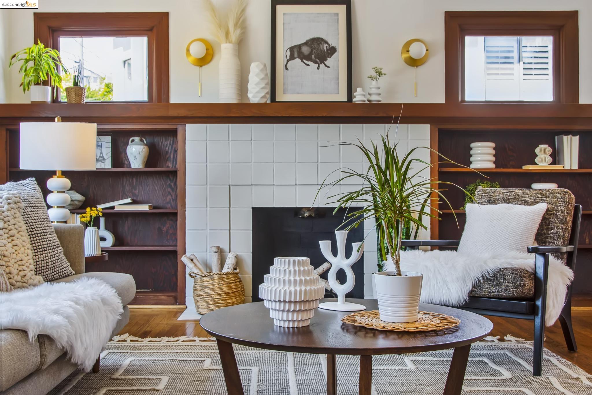 4606 Edgewood