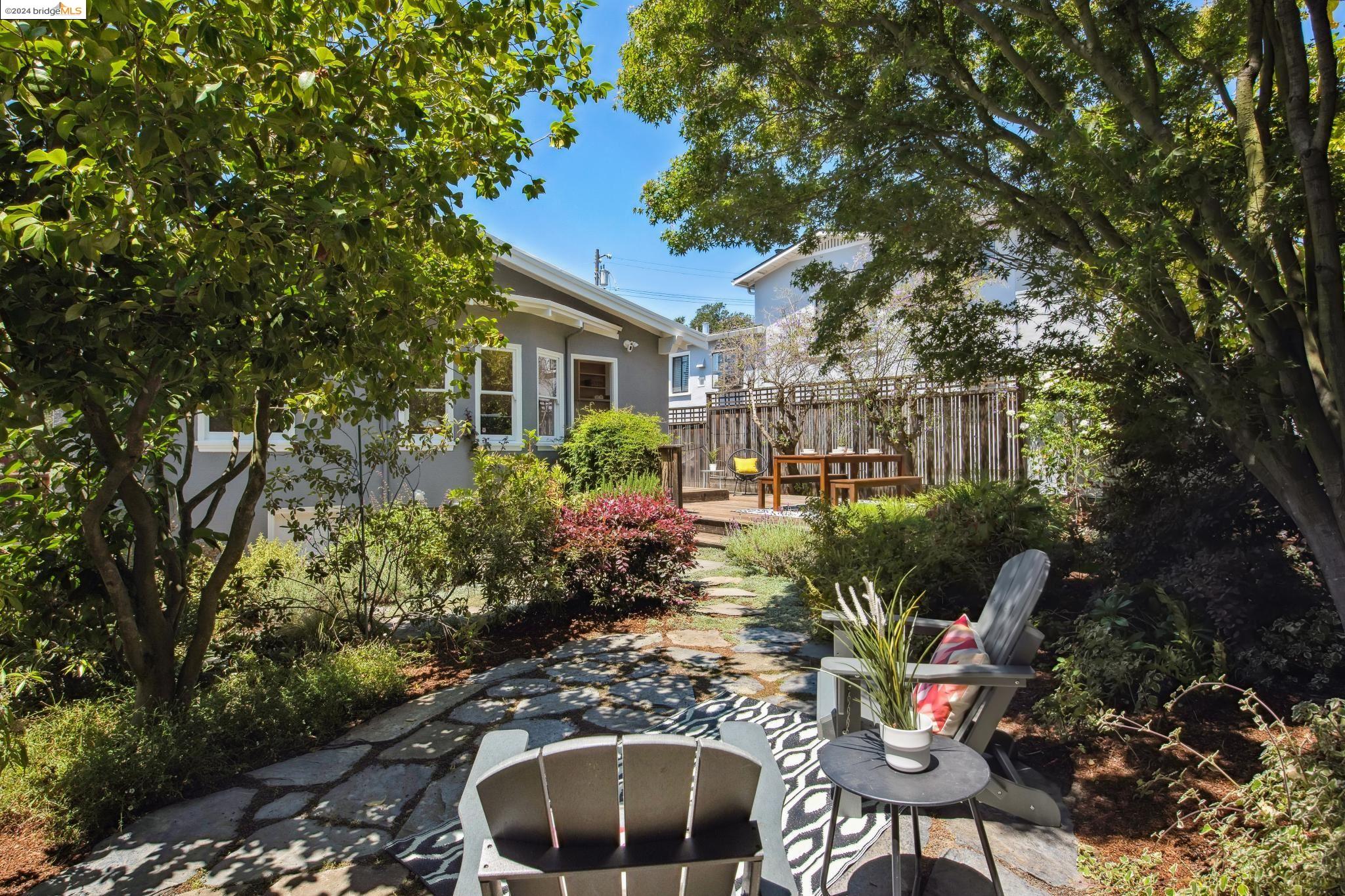 4606 Edgewood