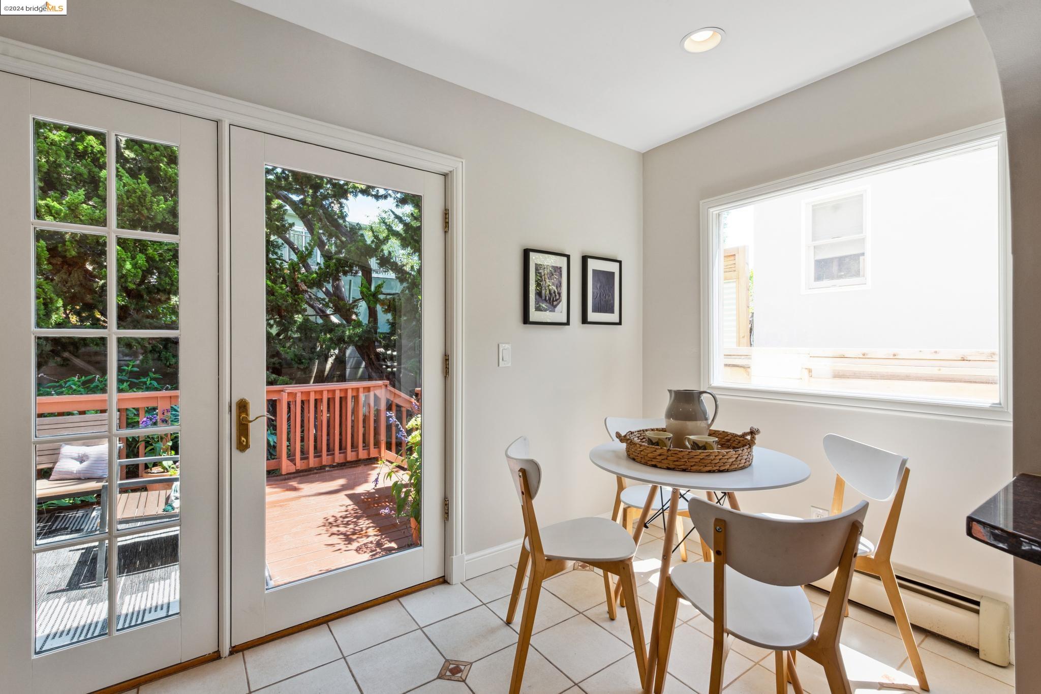 533 Neilson St