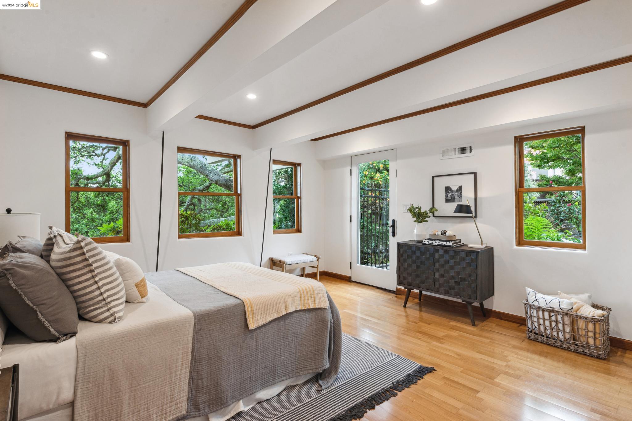 501 Santa Barbara Rd