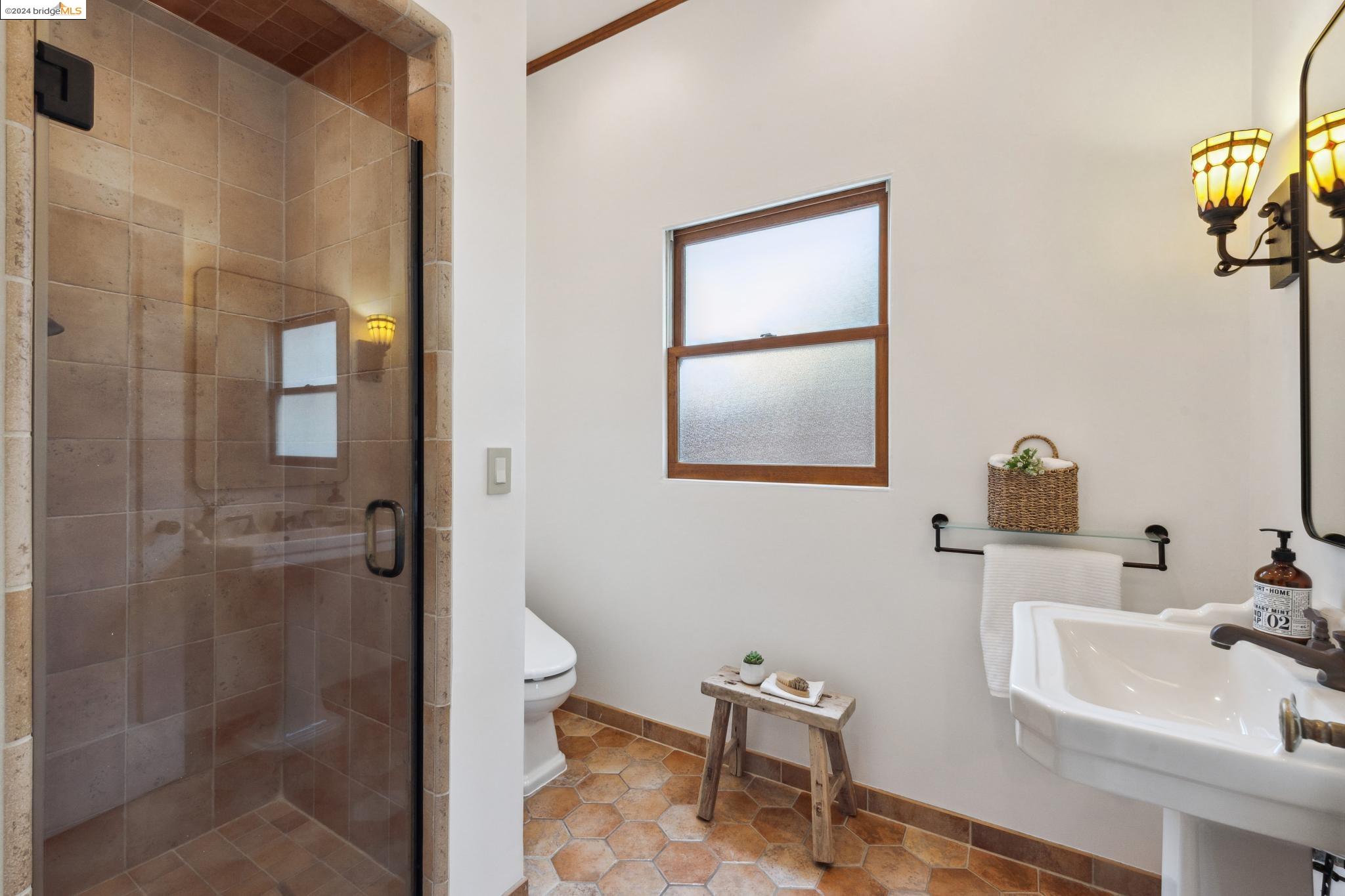 501 Santa Barbara Rd