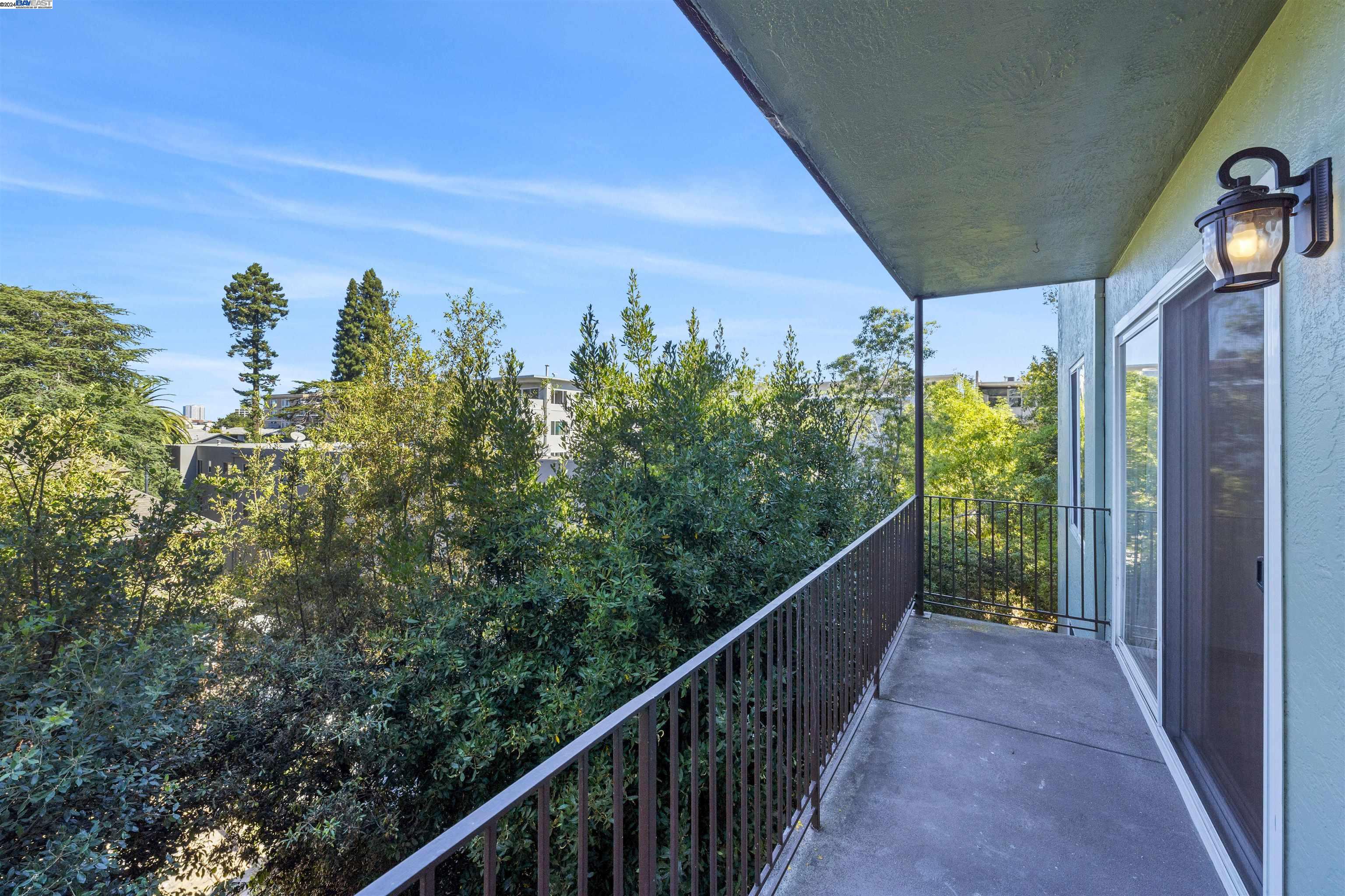 199 Montecito # 207
