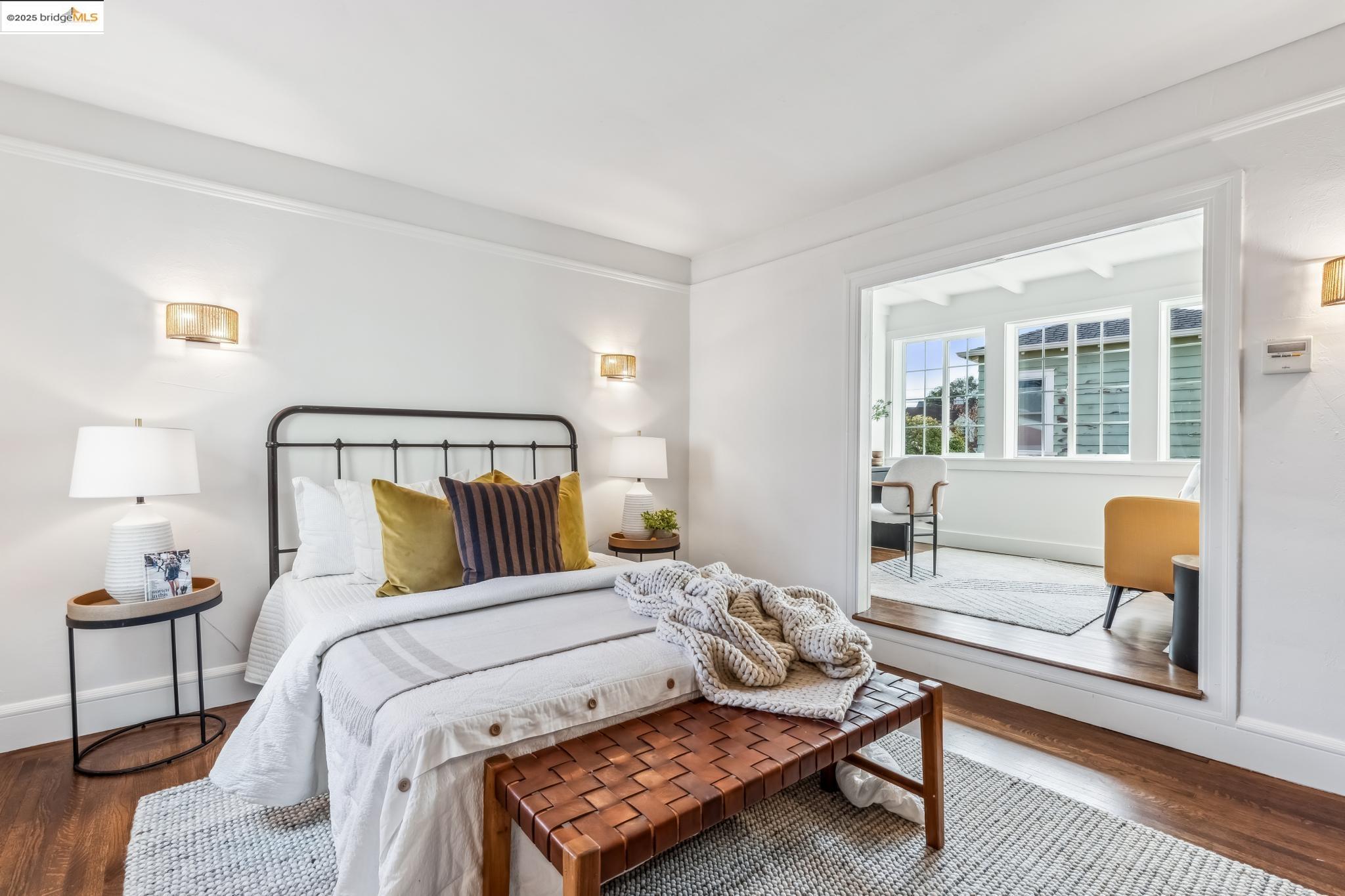 2745 Grande Vista Ave