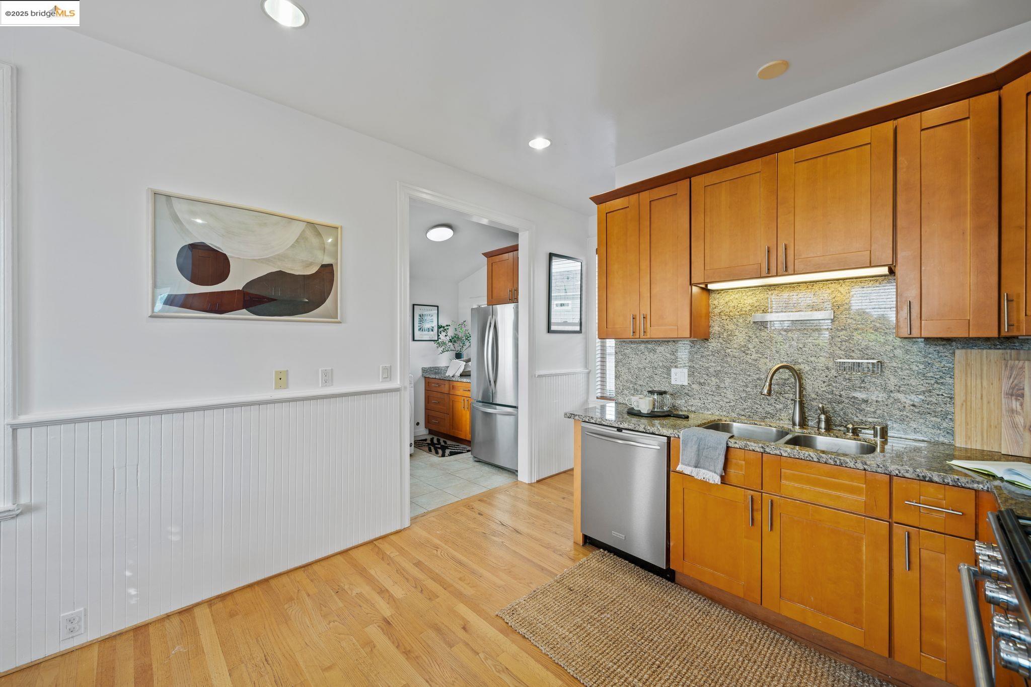 1527 Virginia Street