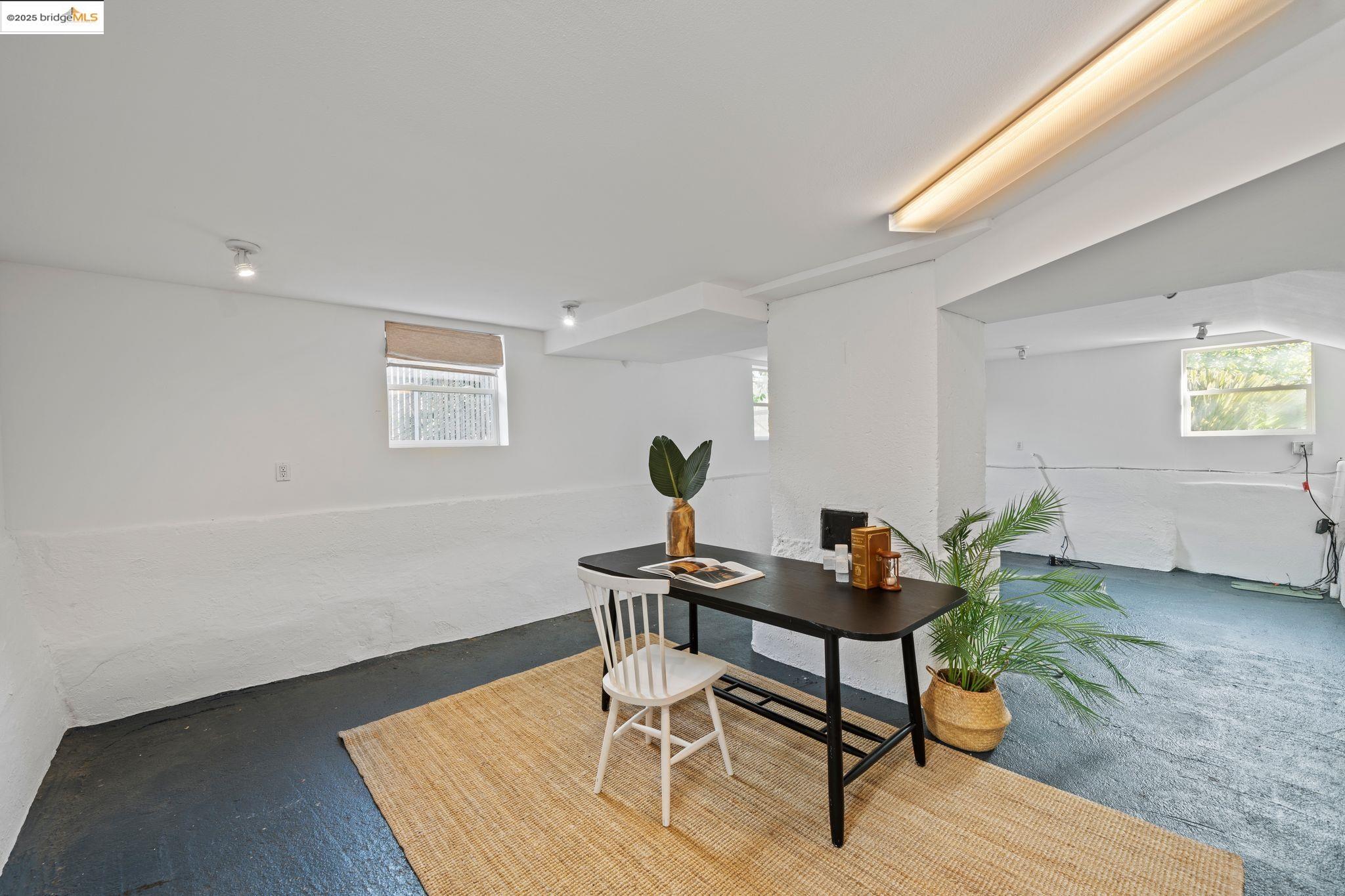 1527 Virginia Street