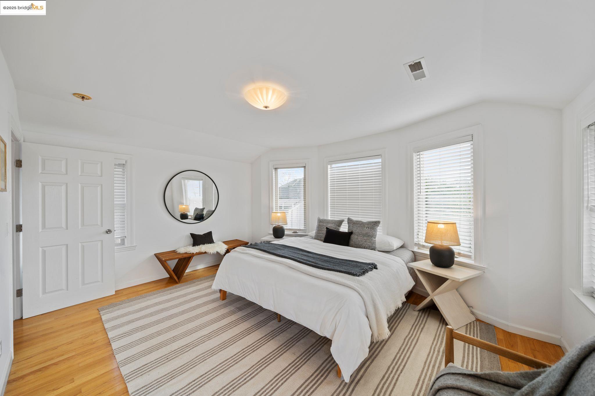 1527 Virginia Street