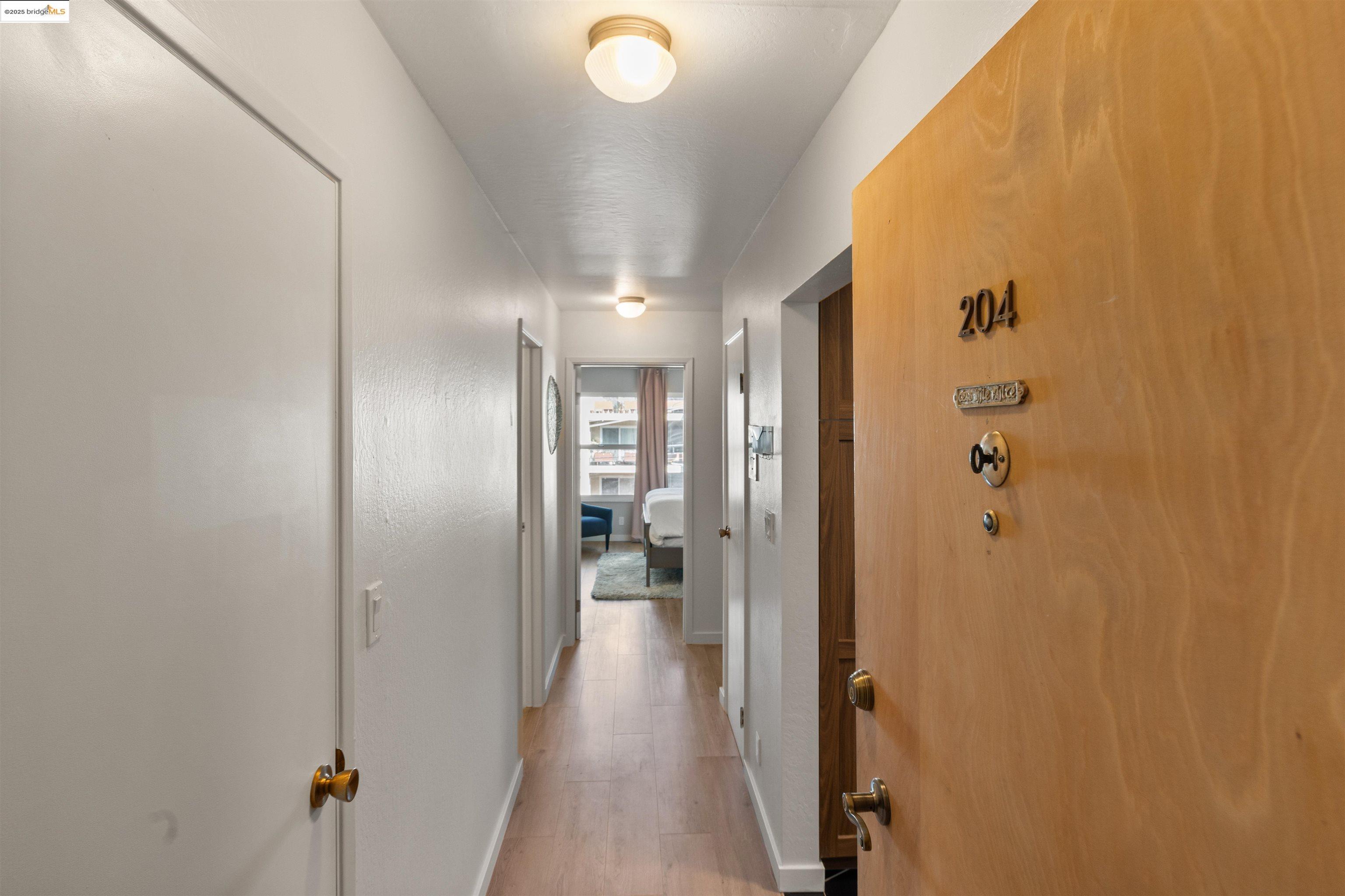 250 Montecito Ave. # 204