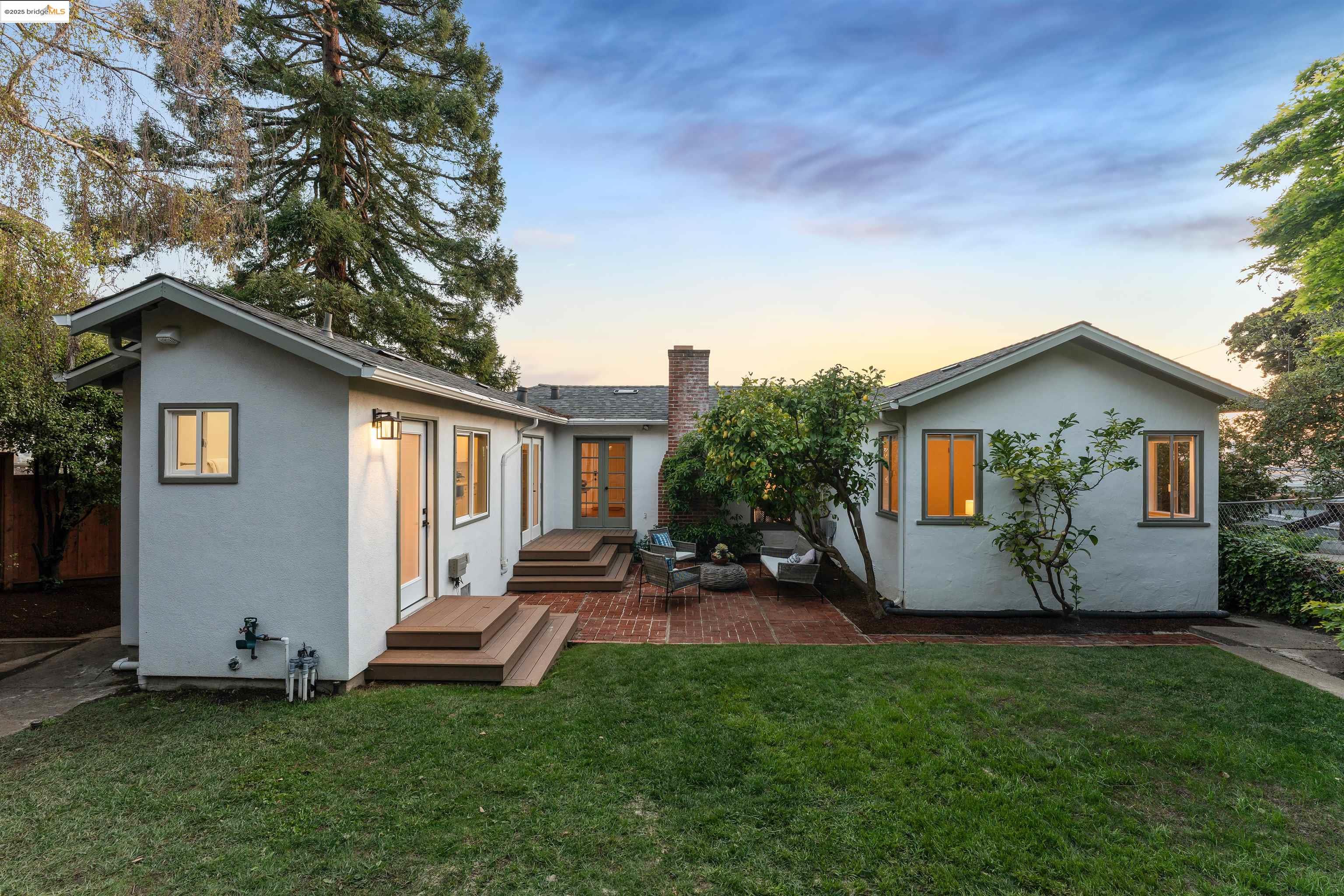 748 Colusa Ave