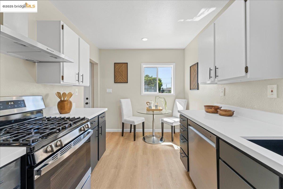 329-335 S 6Th St