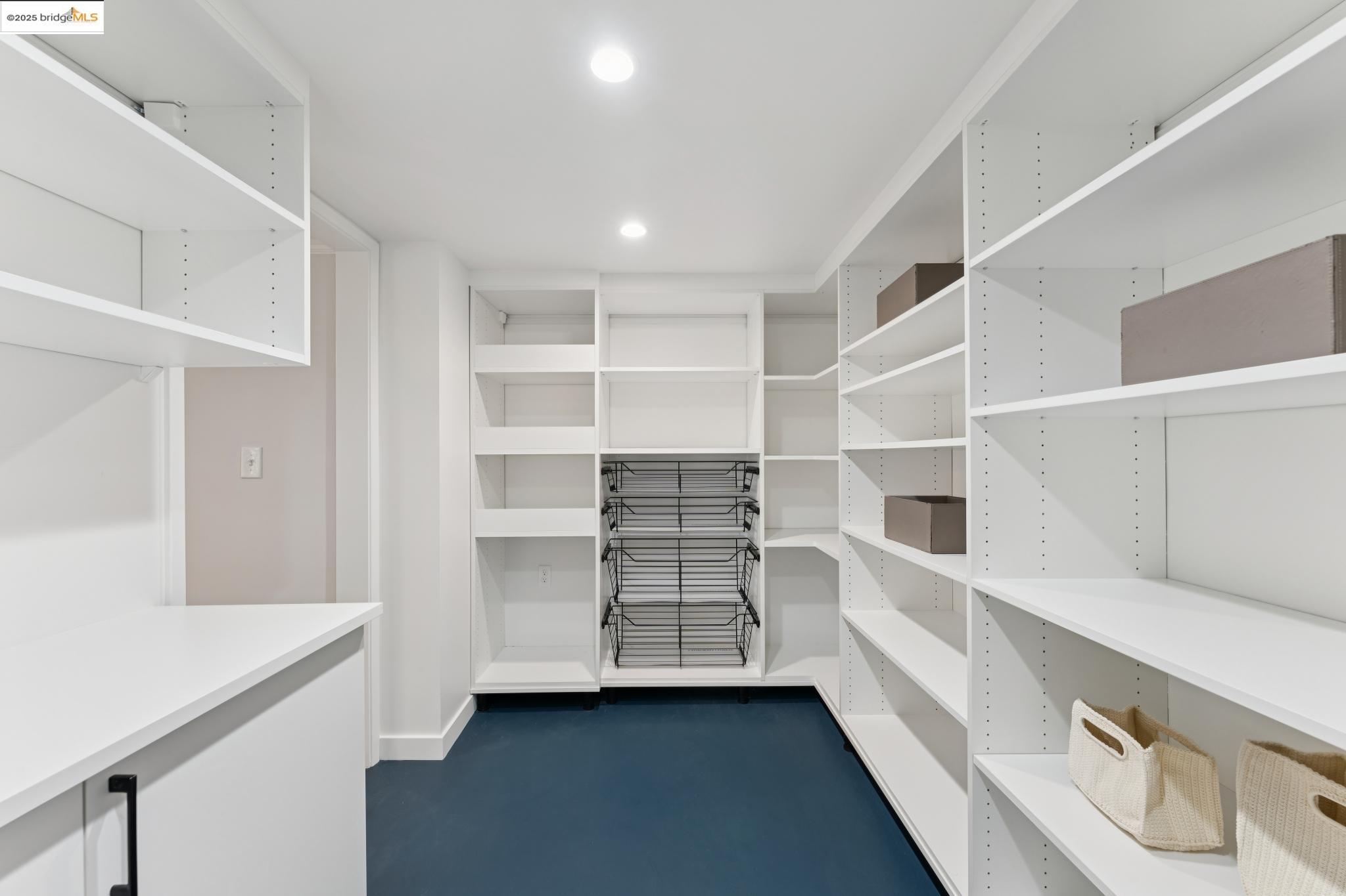 1415 Devonshire Dr