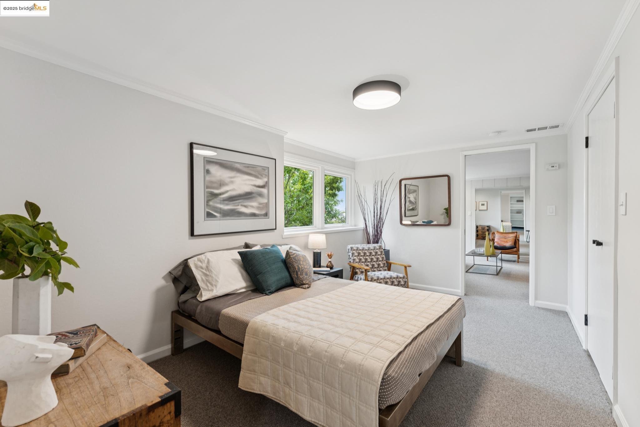 1415 Devonshire Dr