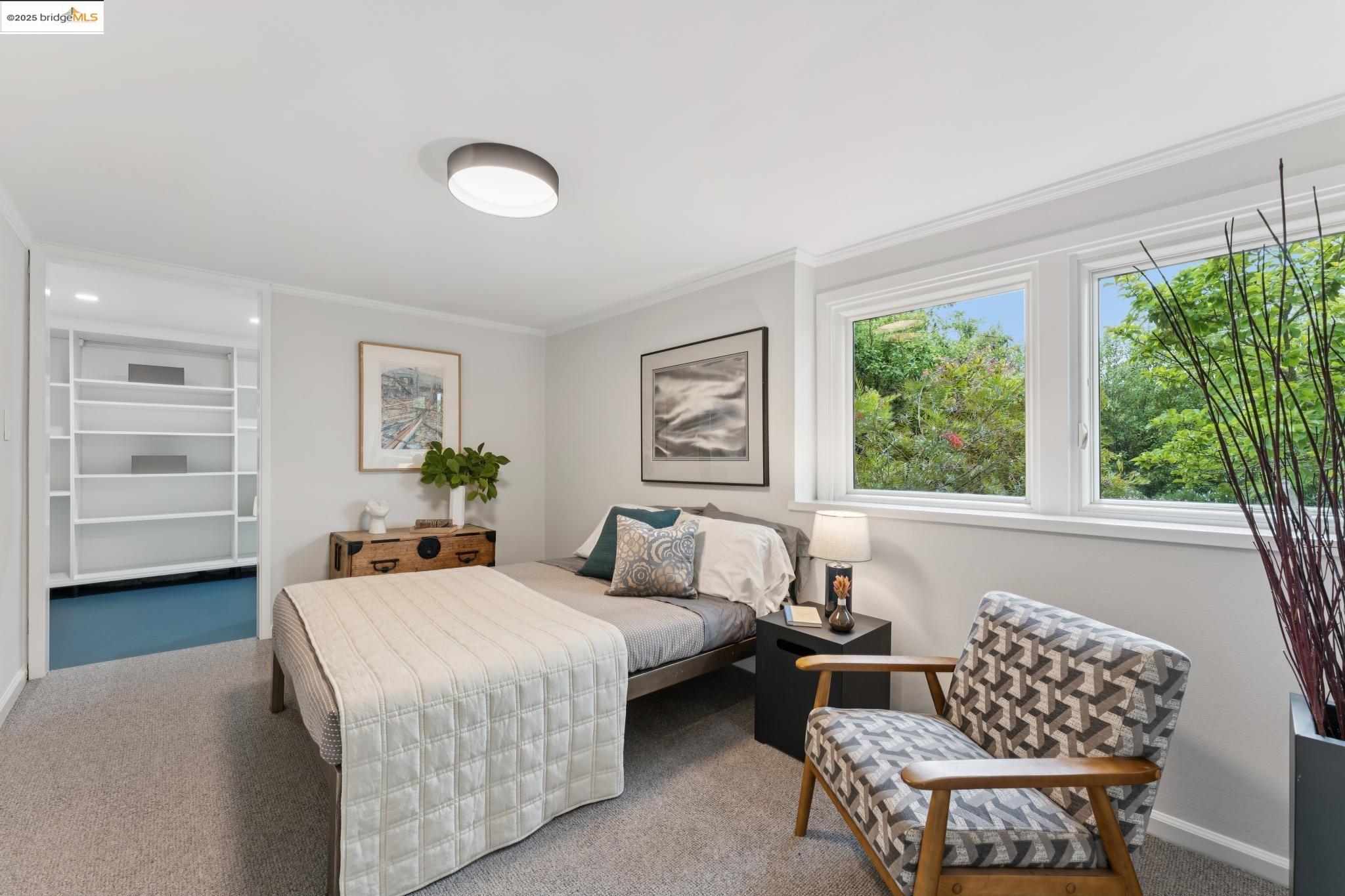 1415 Devonshire Dr