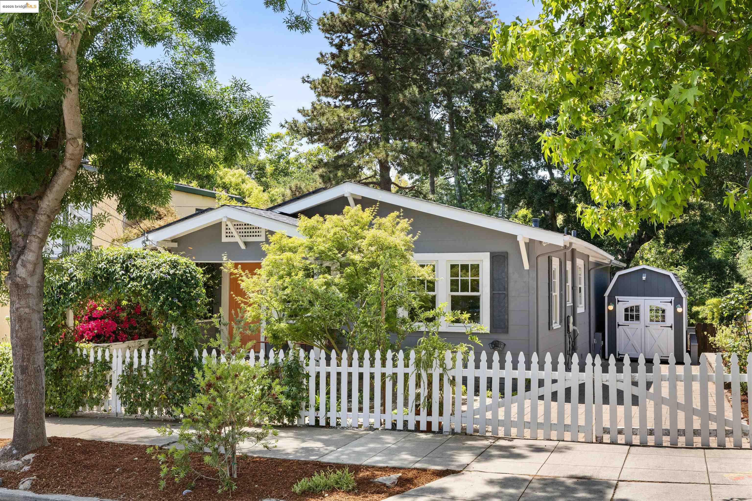3999 Whittle Ave