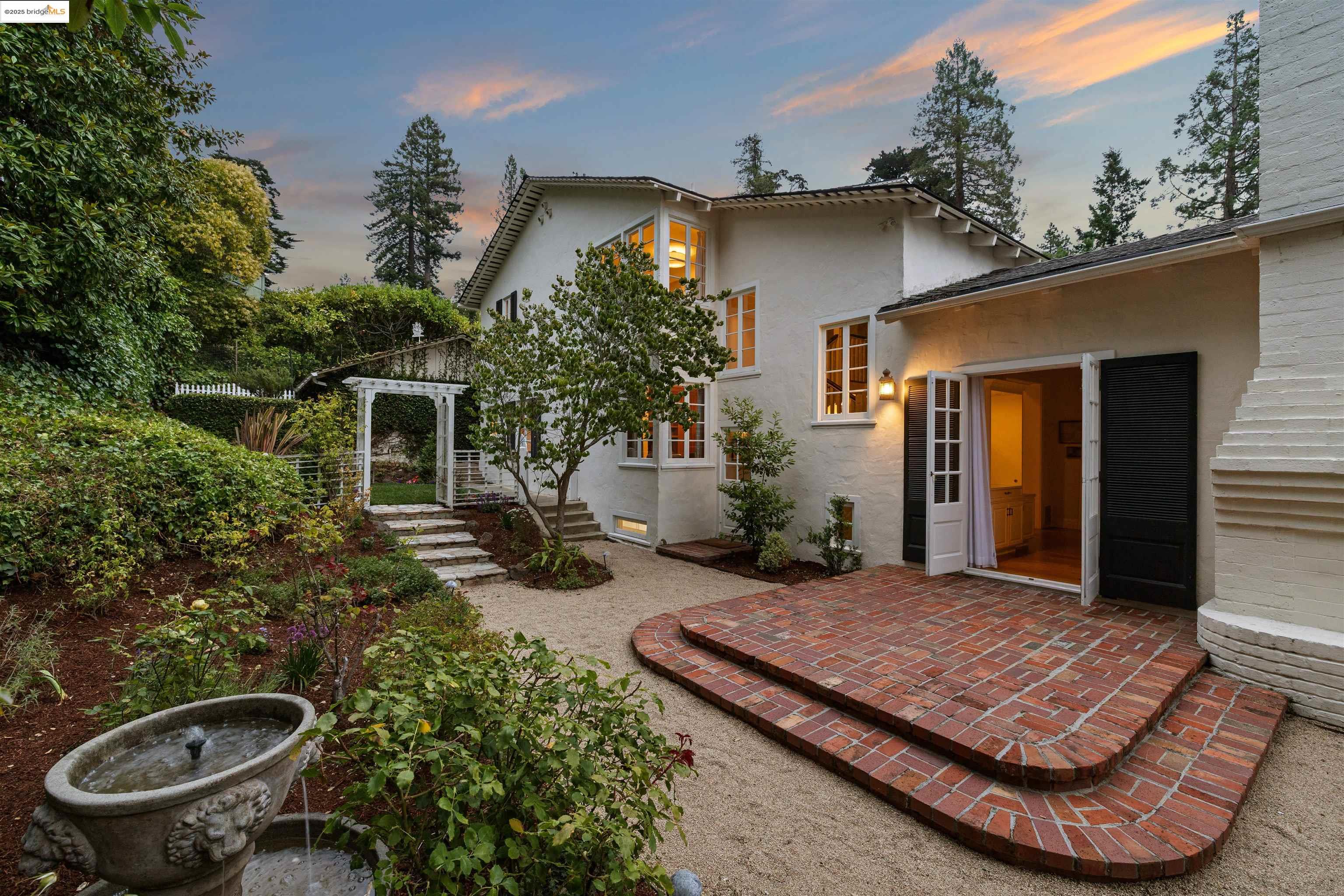 5701 La Salle Ave