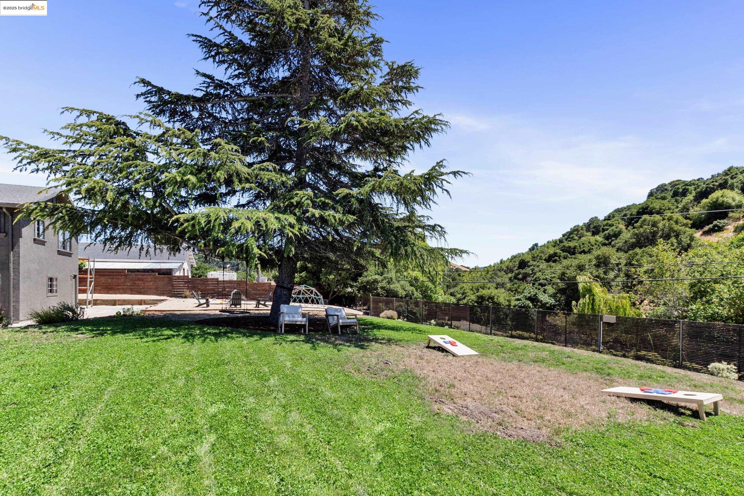 2391 Rancho Rd