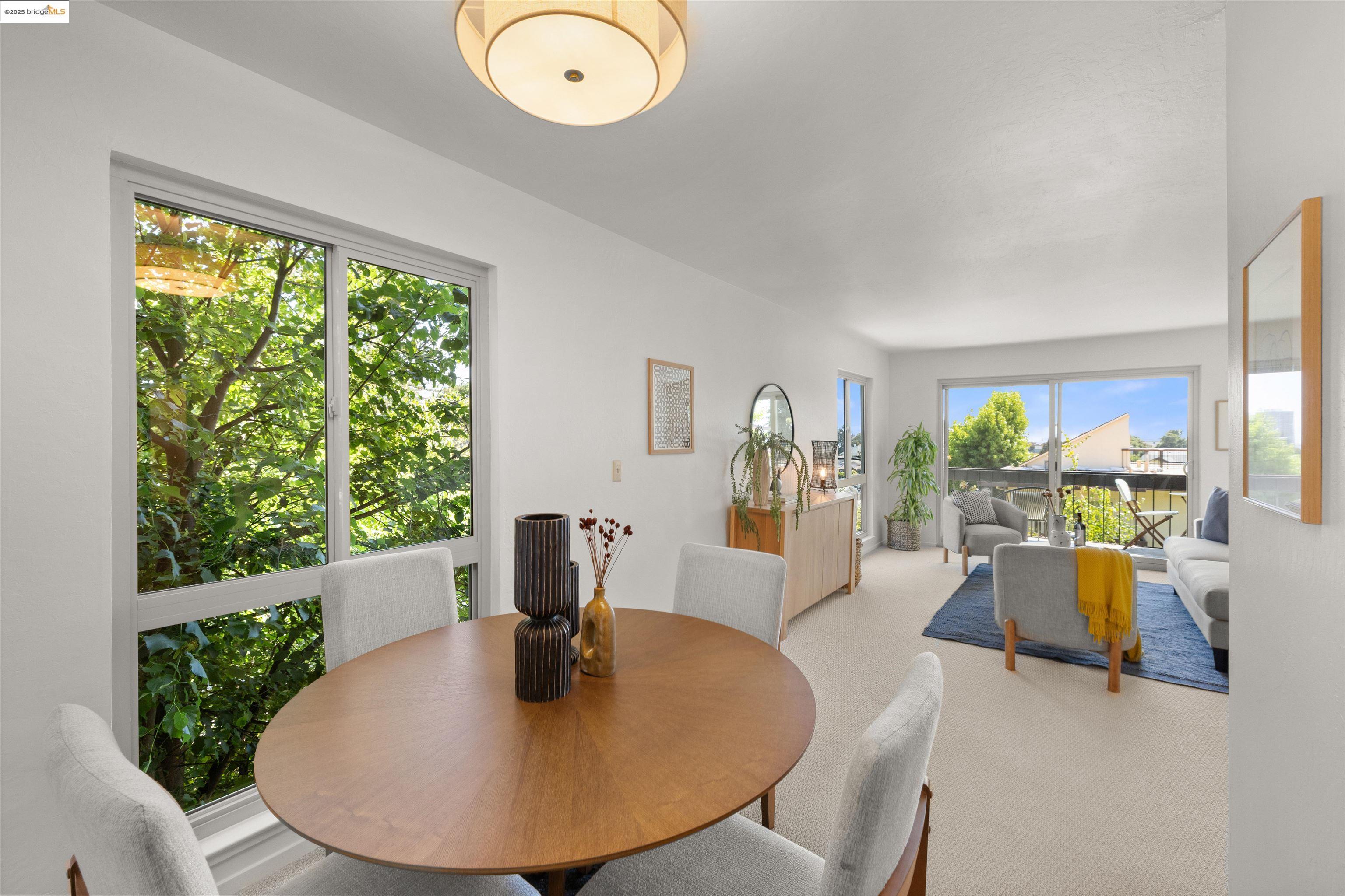 555 Jean St # 417
