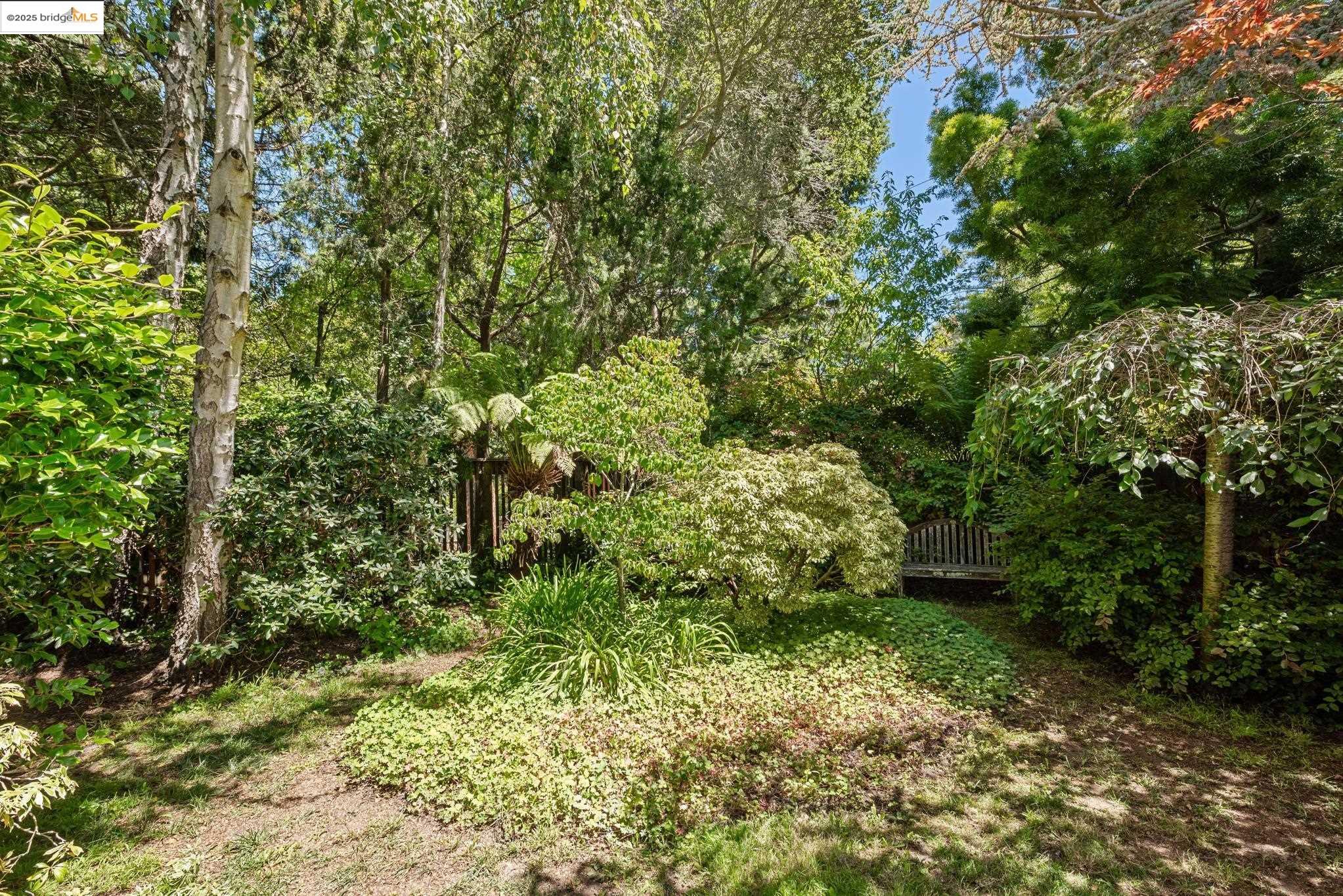 39 Norwood Ave