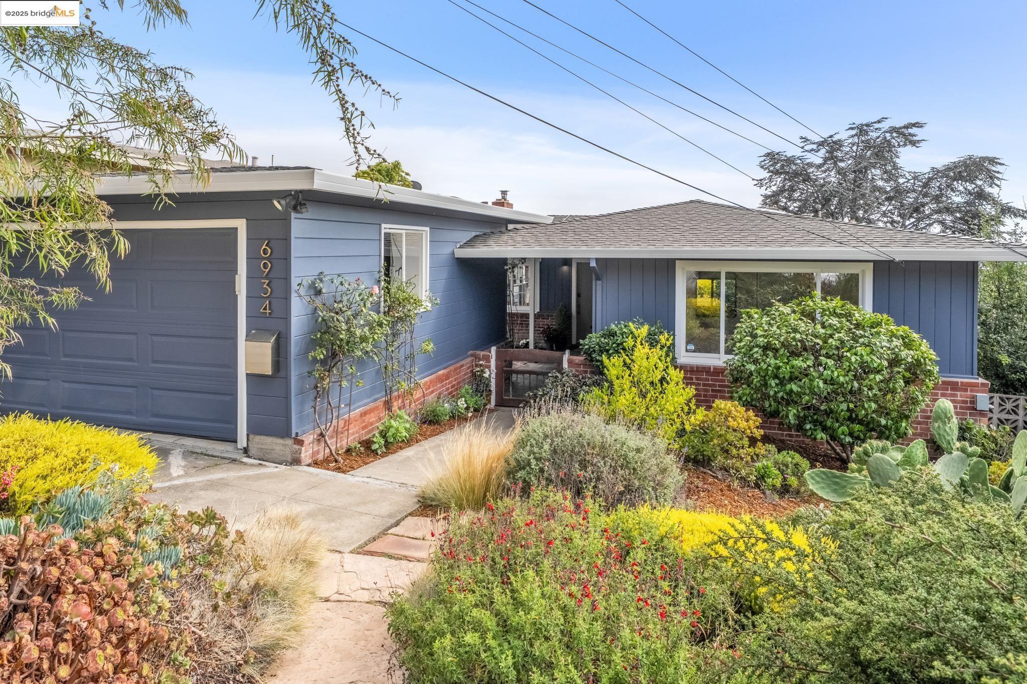 6934 Fairview Dr
