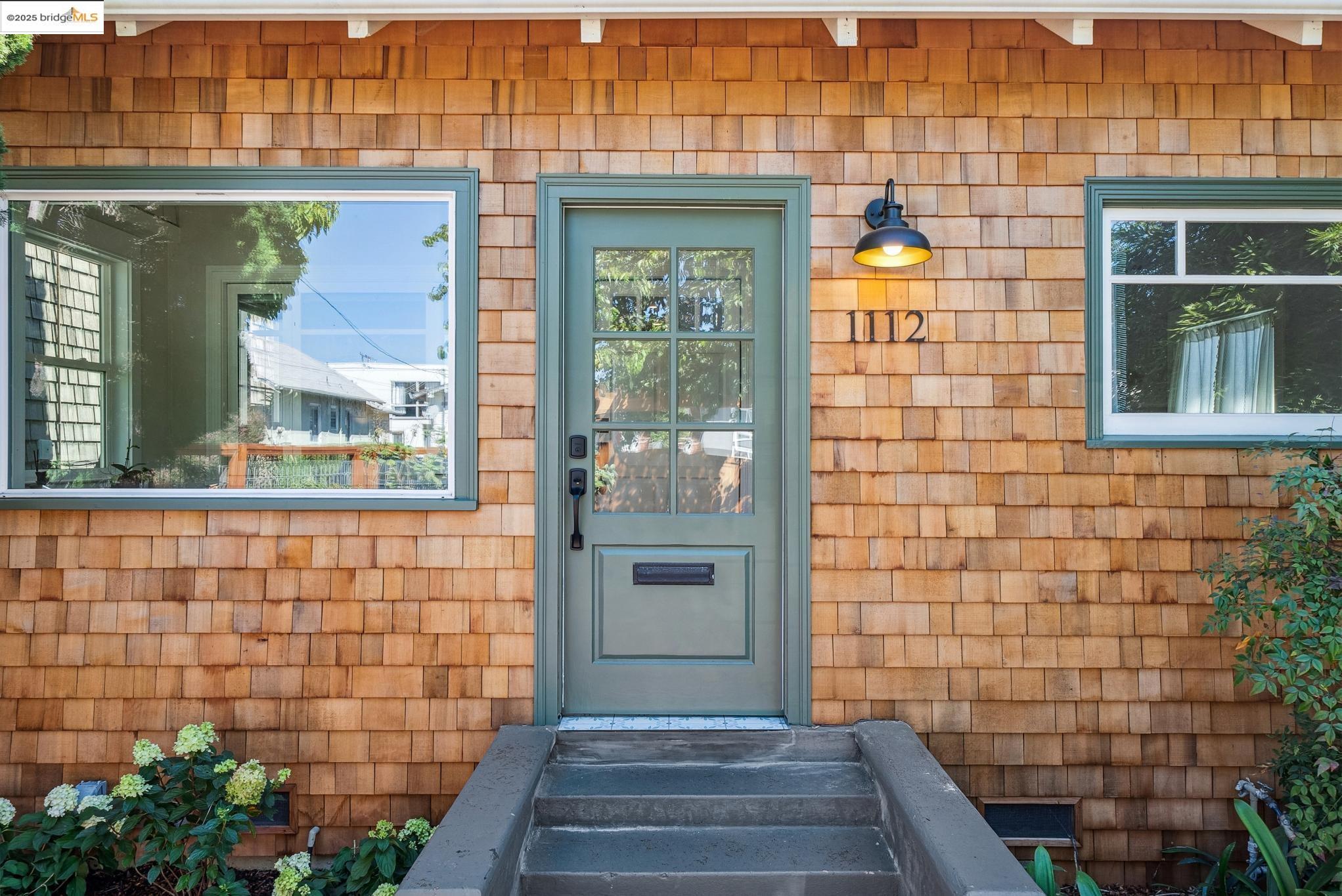 1112 Ward St, Berkeley