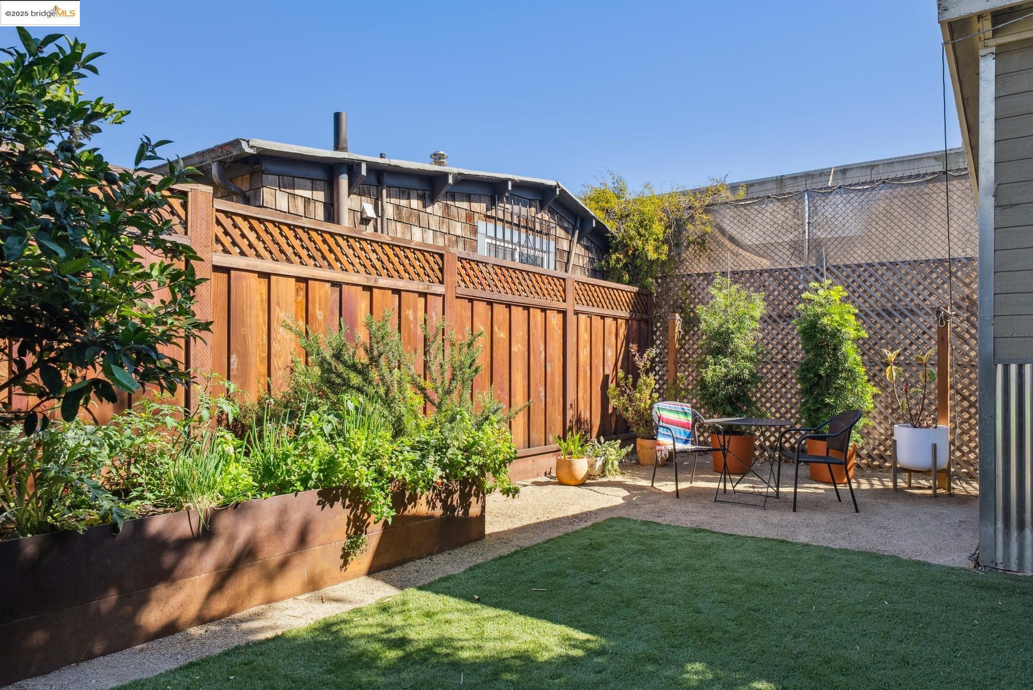 1112 Ward St, Berkeley