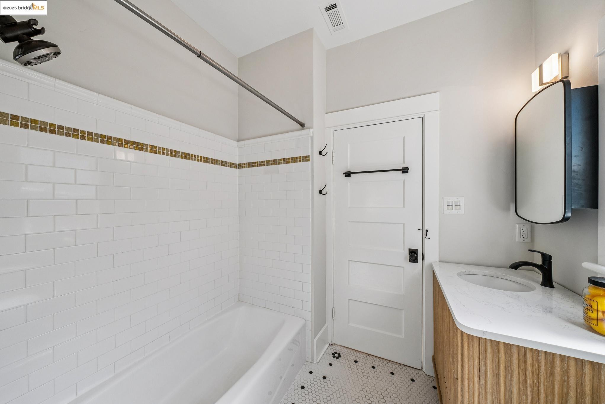 1112 Ward St, Berkeley