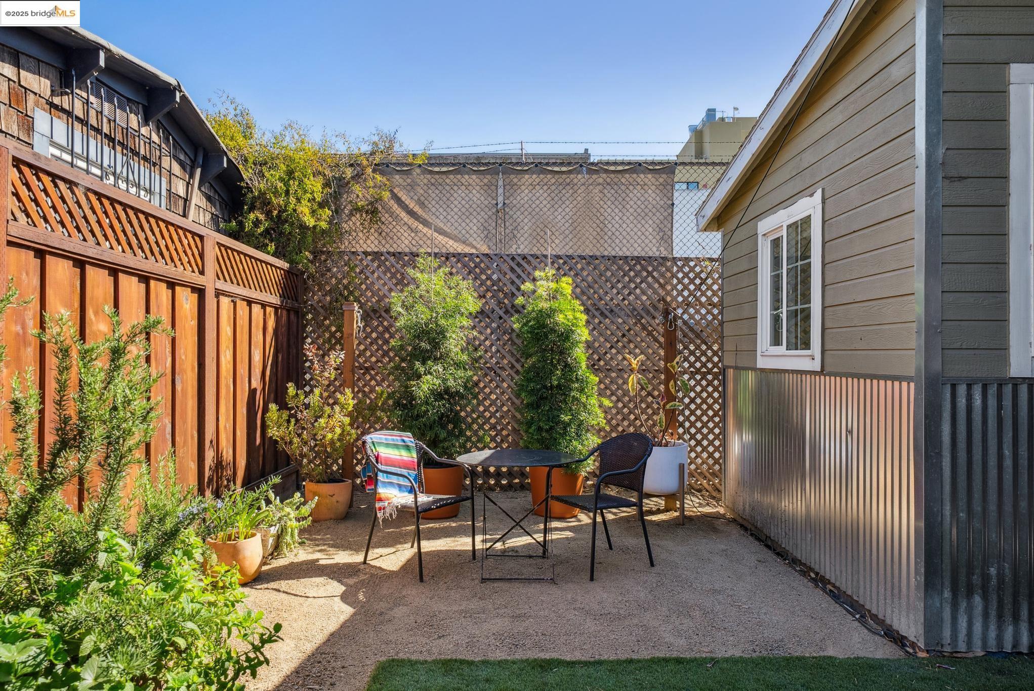 1112 Ward St, Berkeley