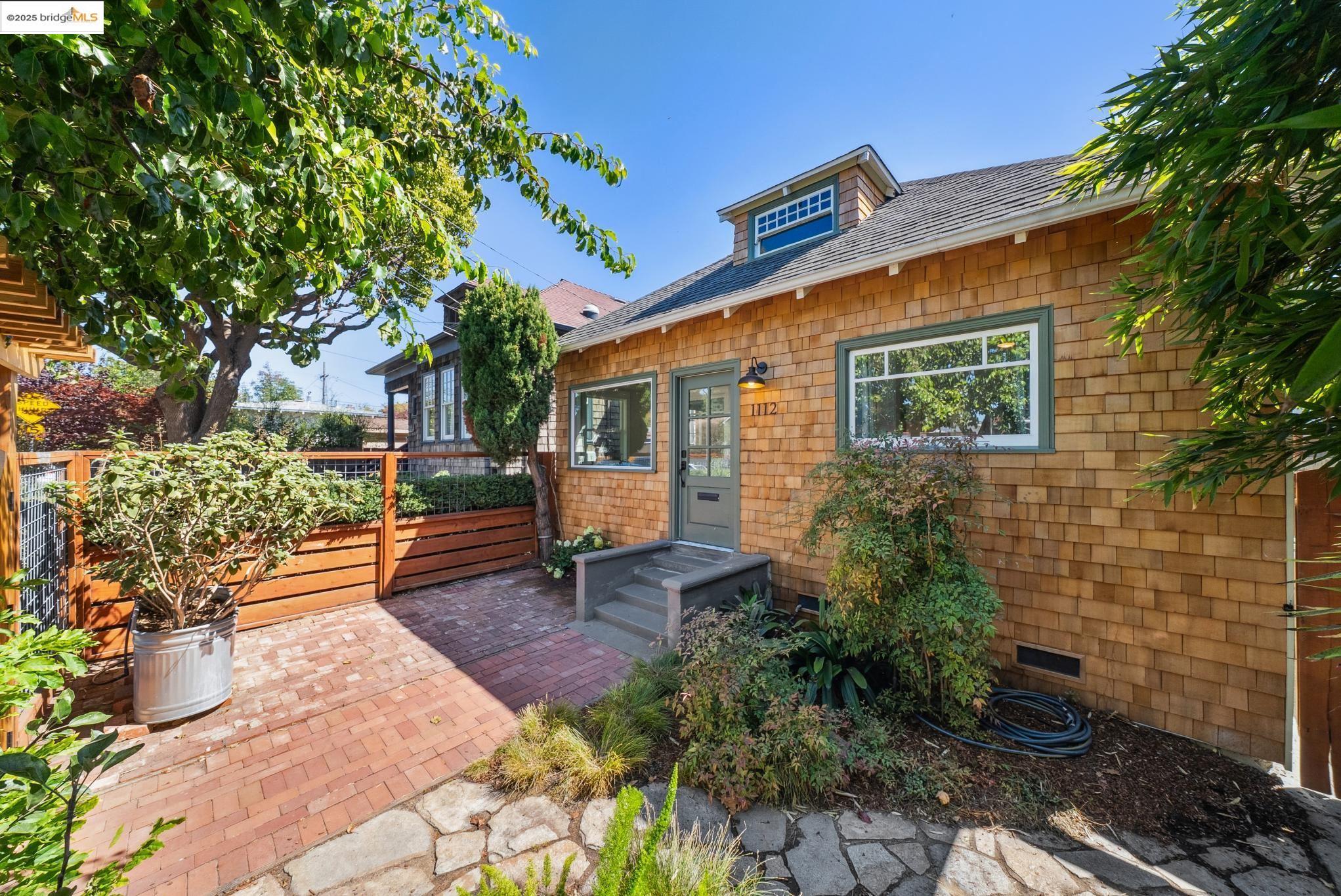 1112 Ward St, Berkeley
