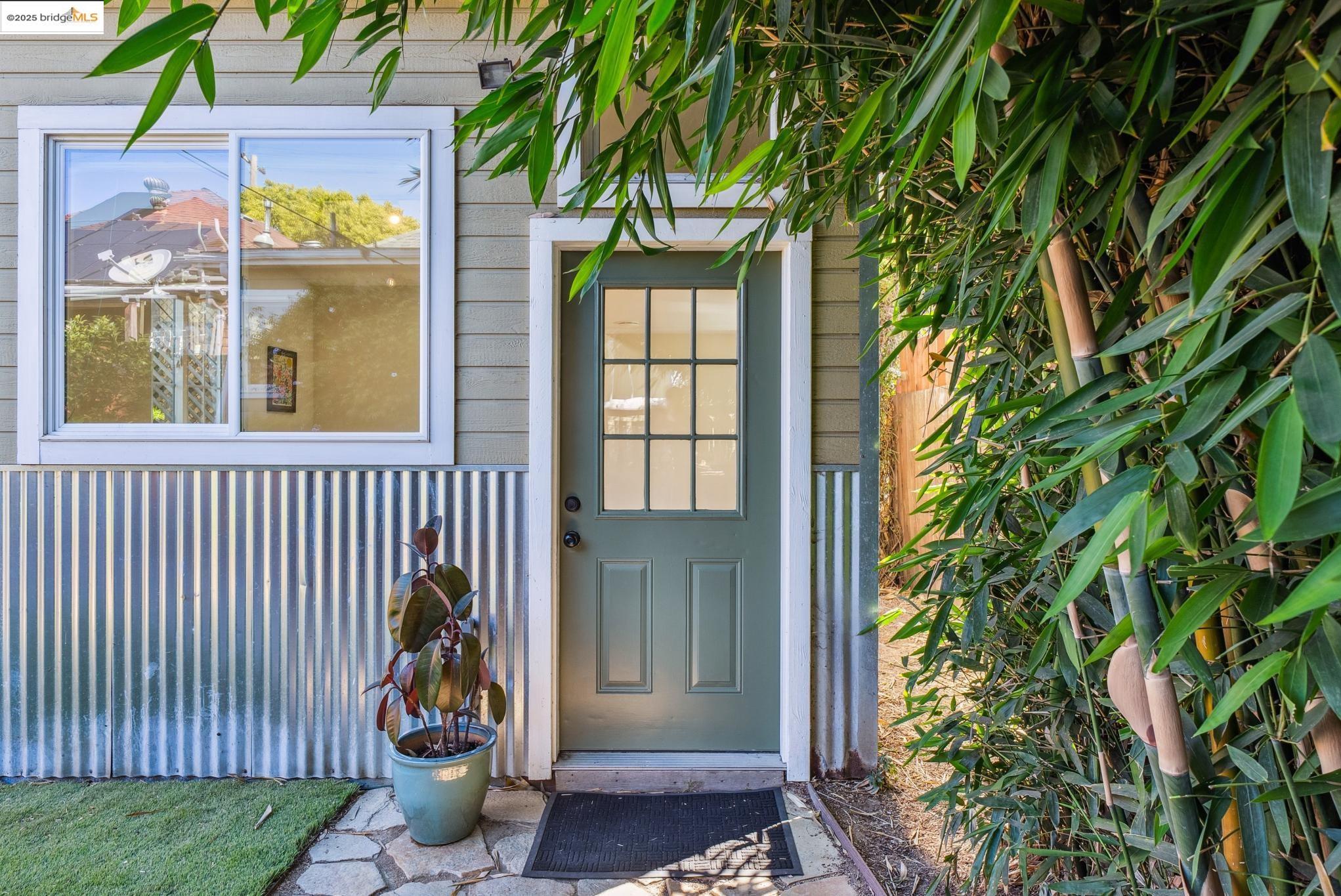 1112 Ward St, Berkeley