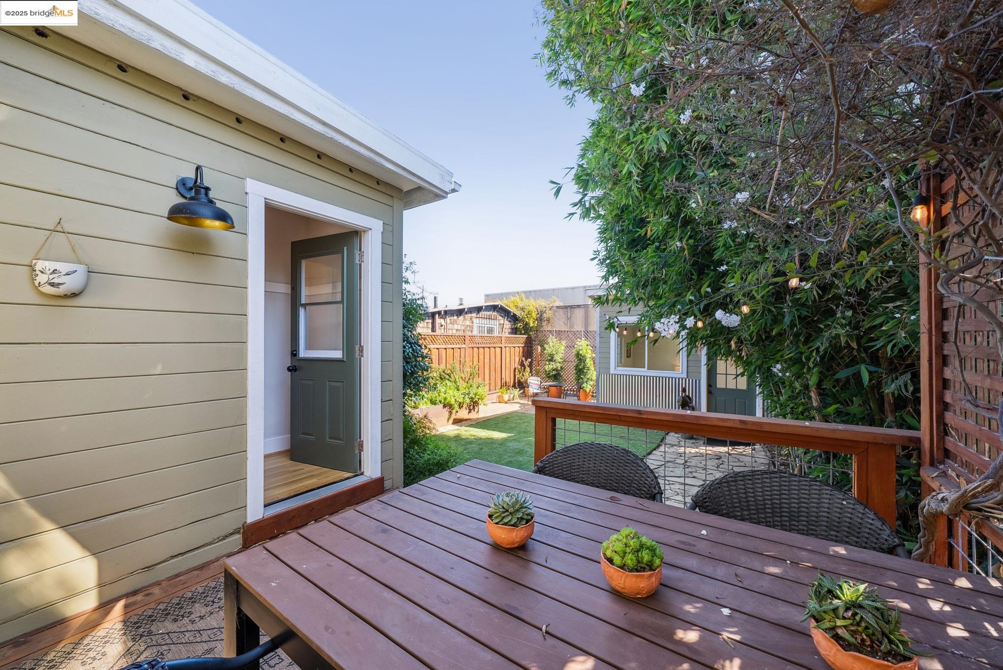 1112 Ward St, Berkeley