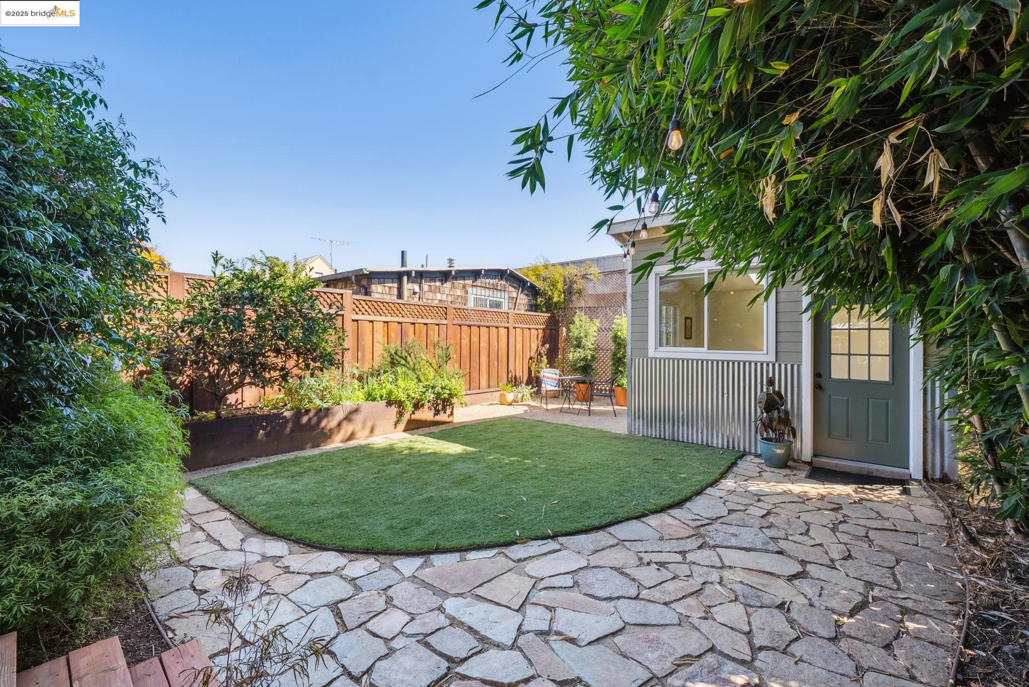 1112 Ward St, Berkeley