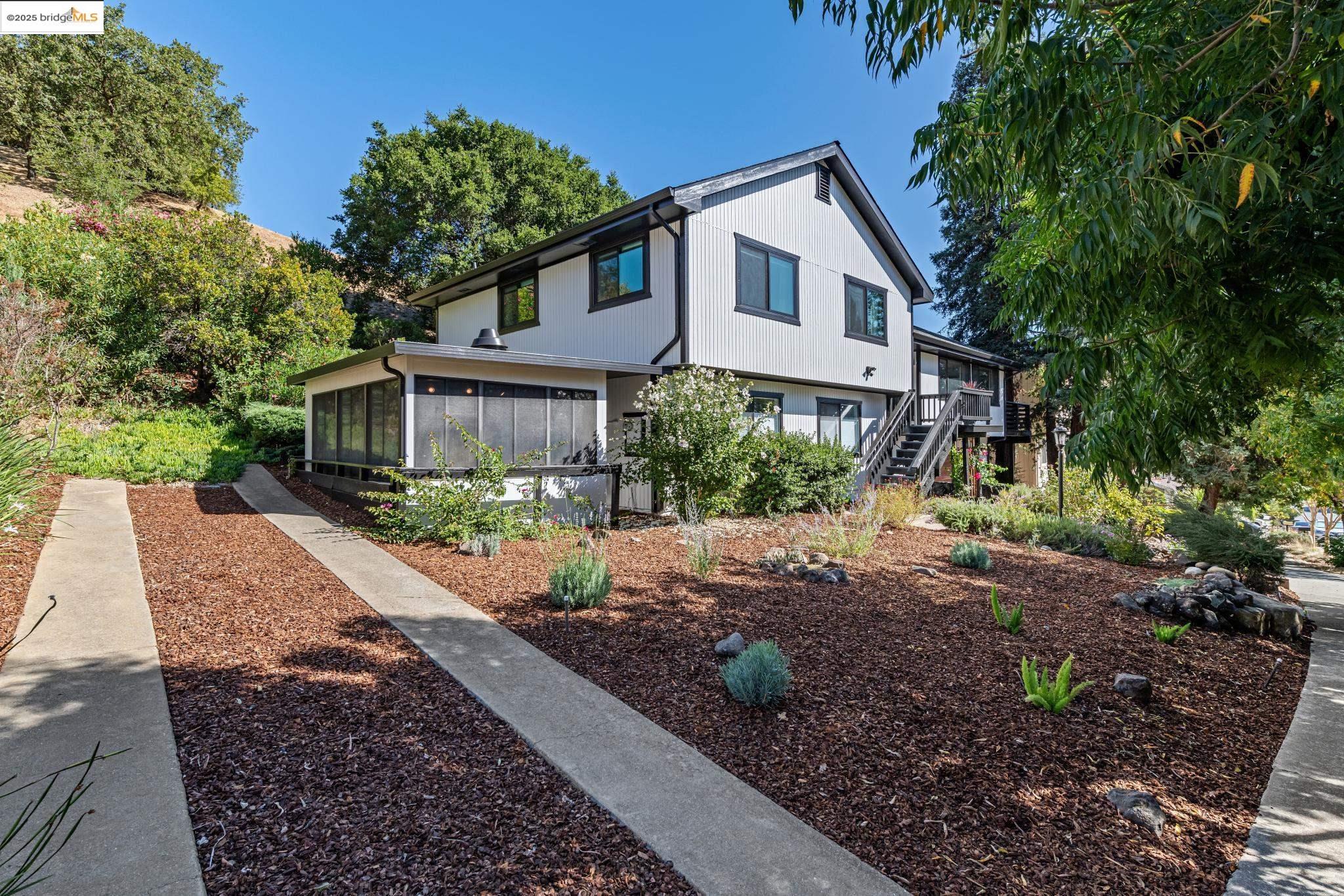 261 Benham