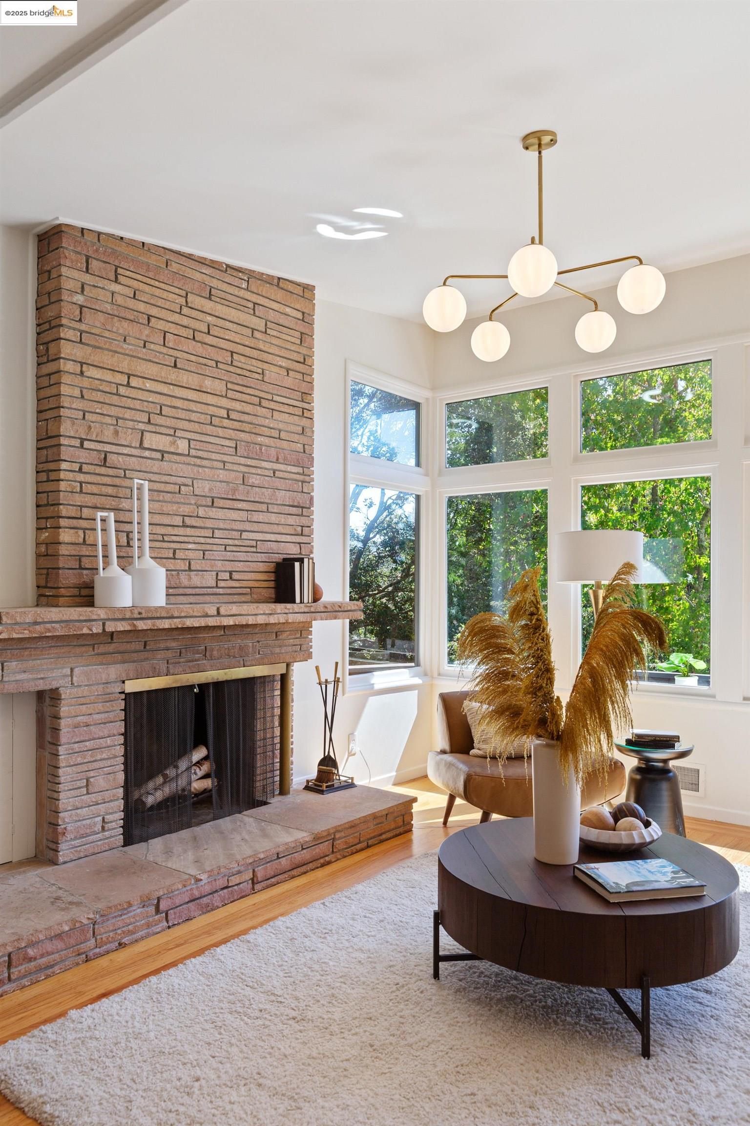 605 Plateau Dr