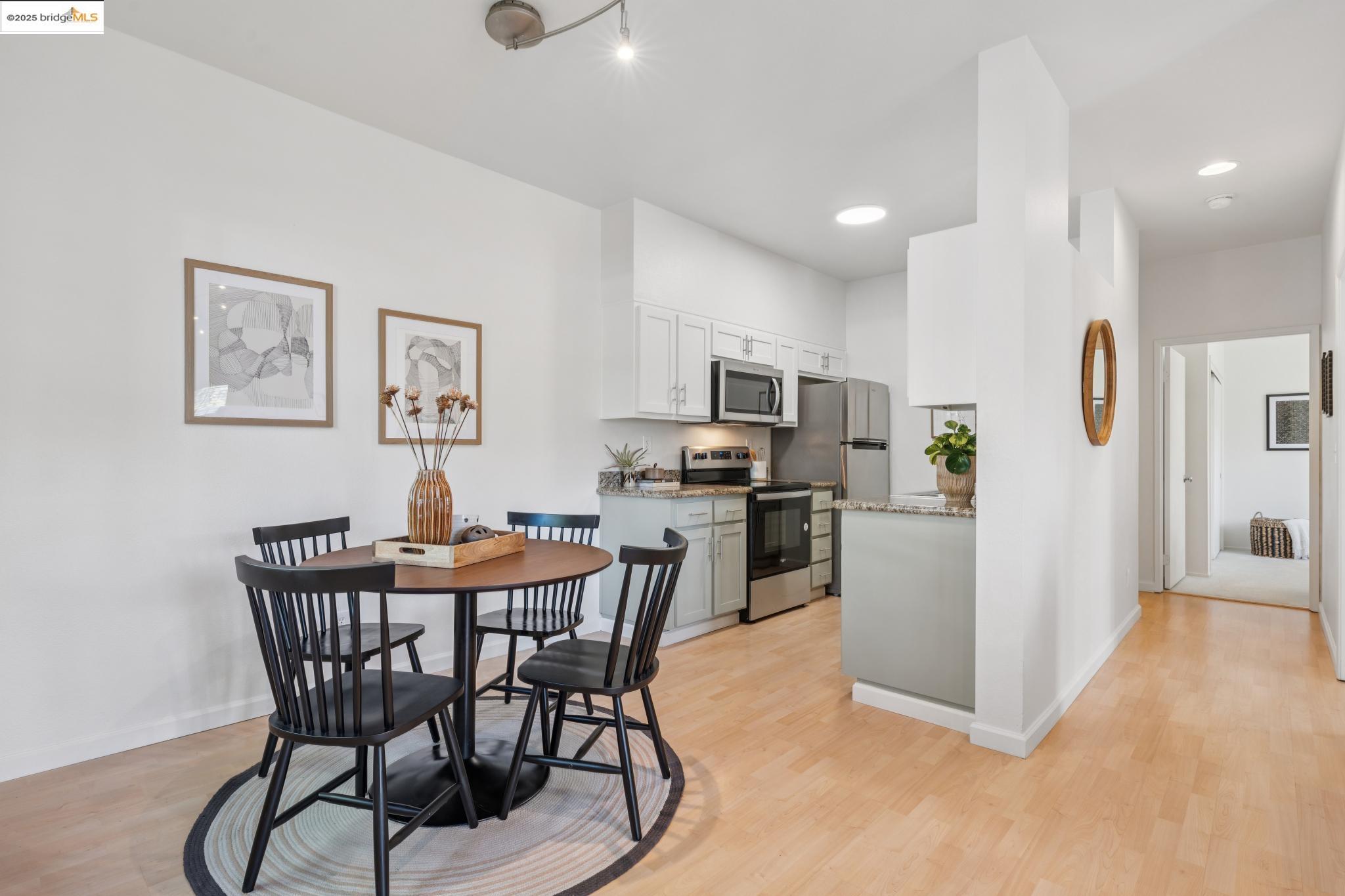 27 Bayside Ct
