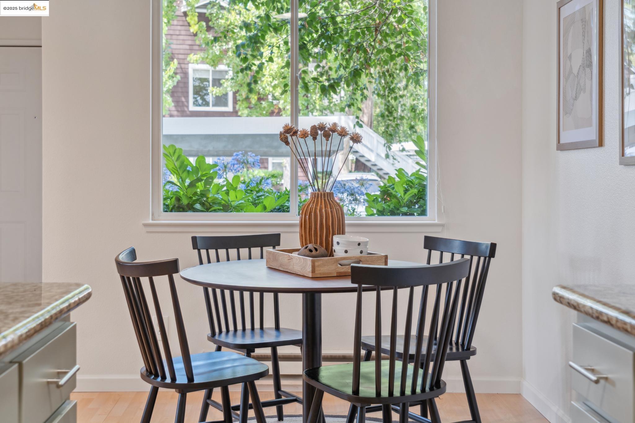 27 Bayside Ct