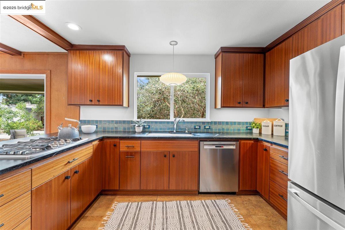 1123 Farragut Dr