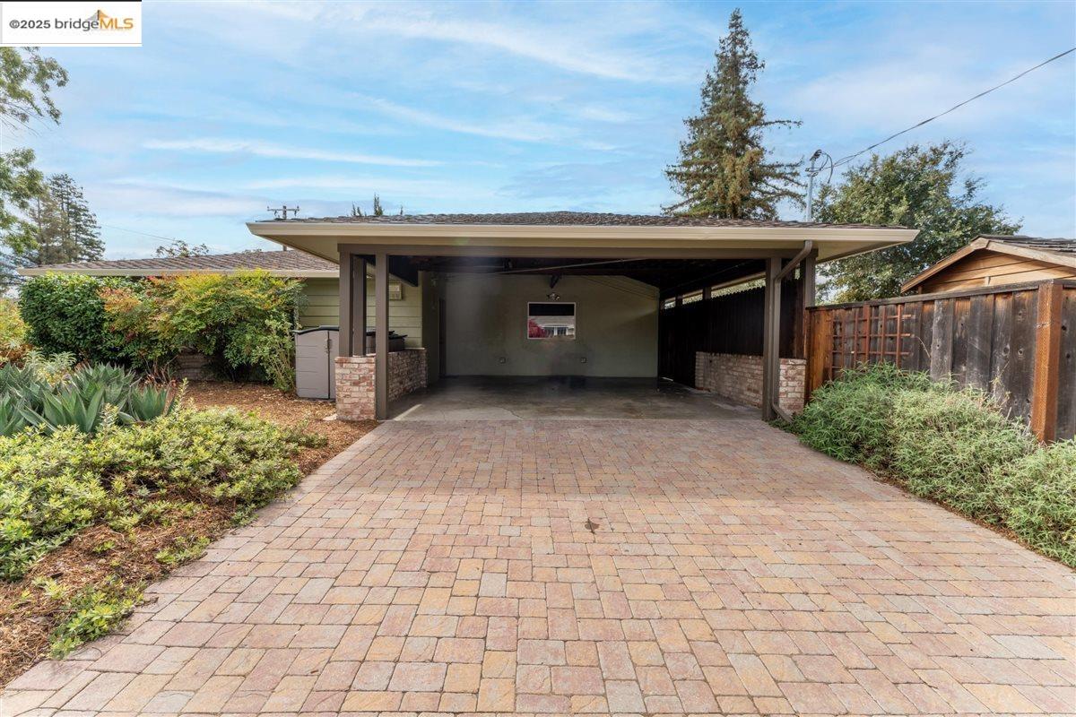 1123 Farragut Dr