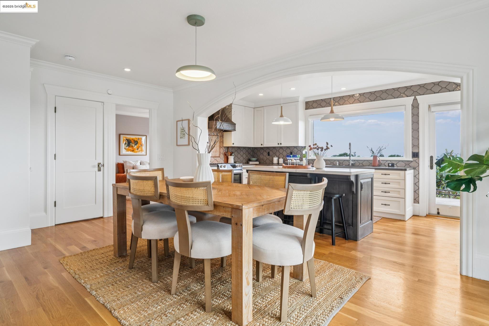 1107 Wellington St, Oakland