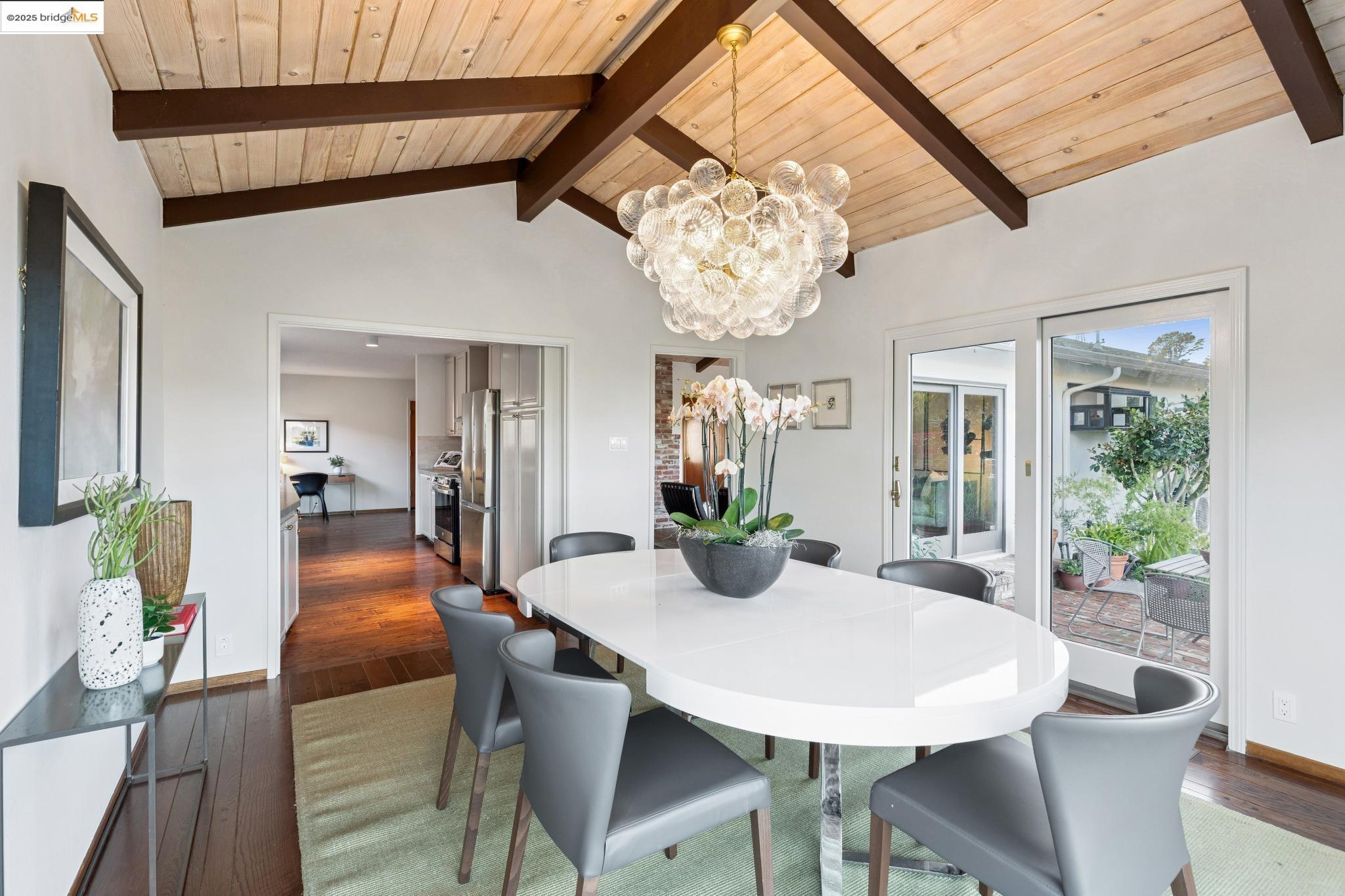 820 Kensington Rd, El Cerrito