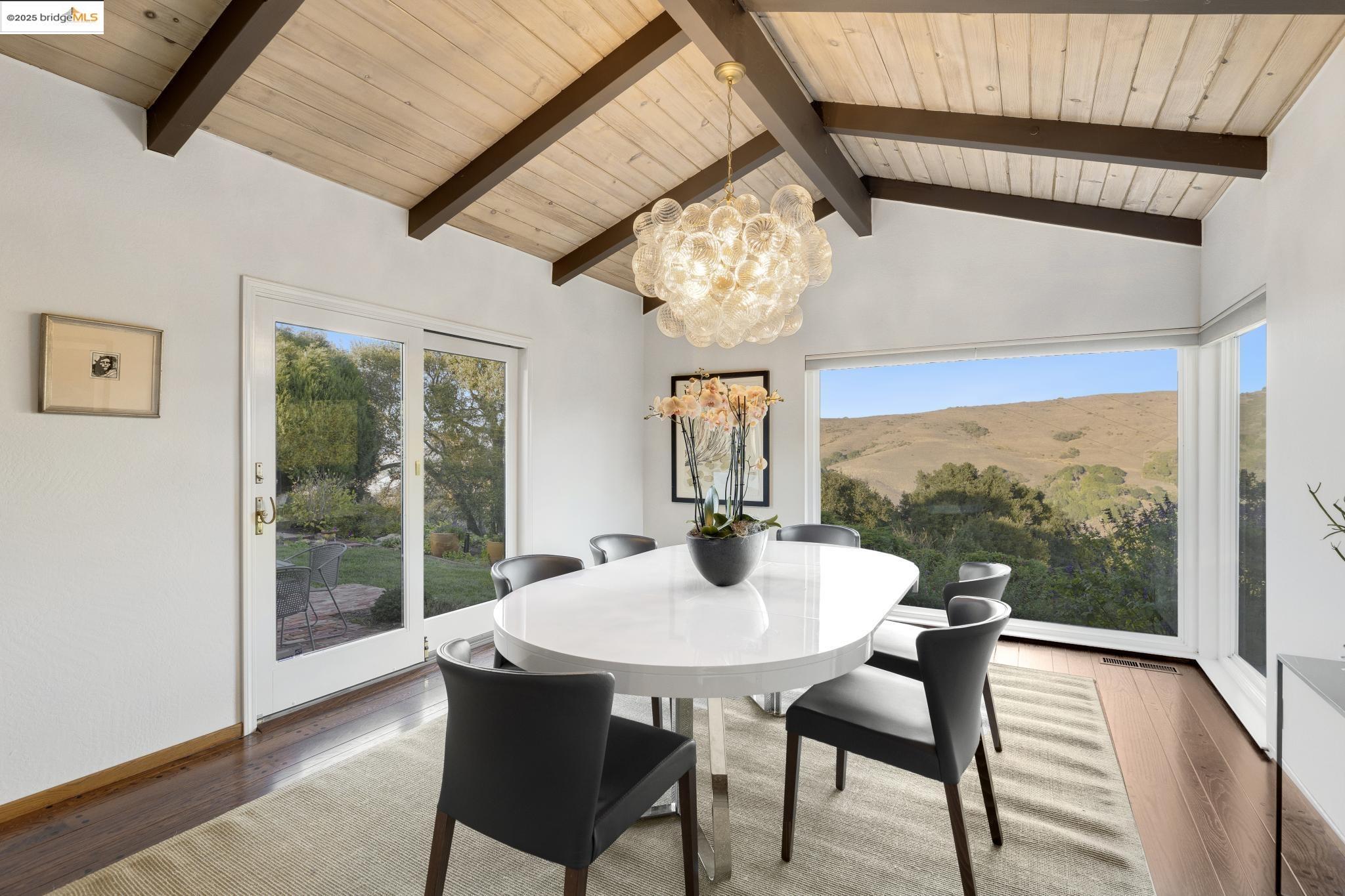 820 Kensington Rd, El Cerrito