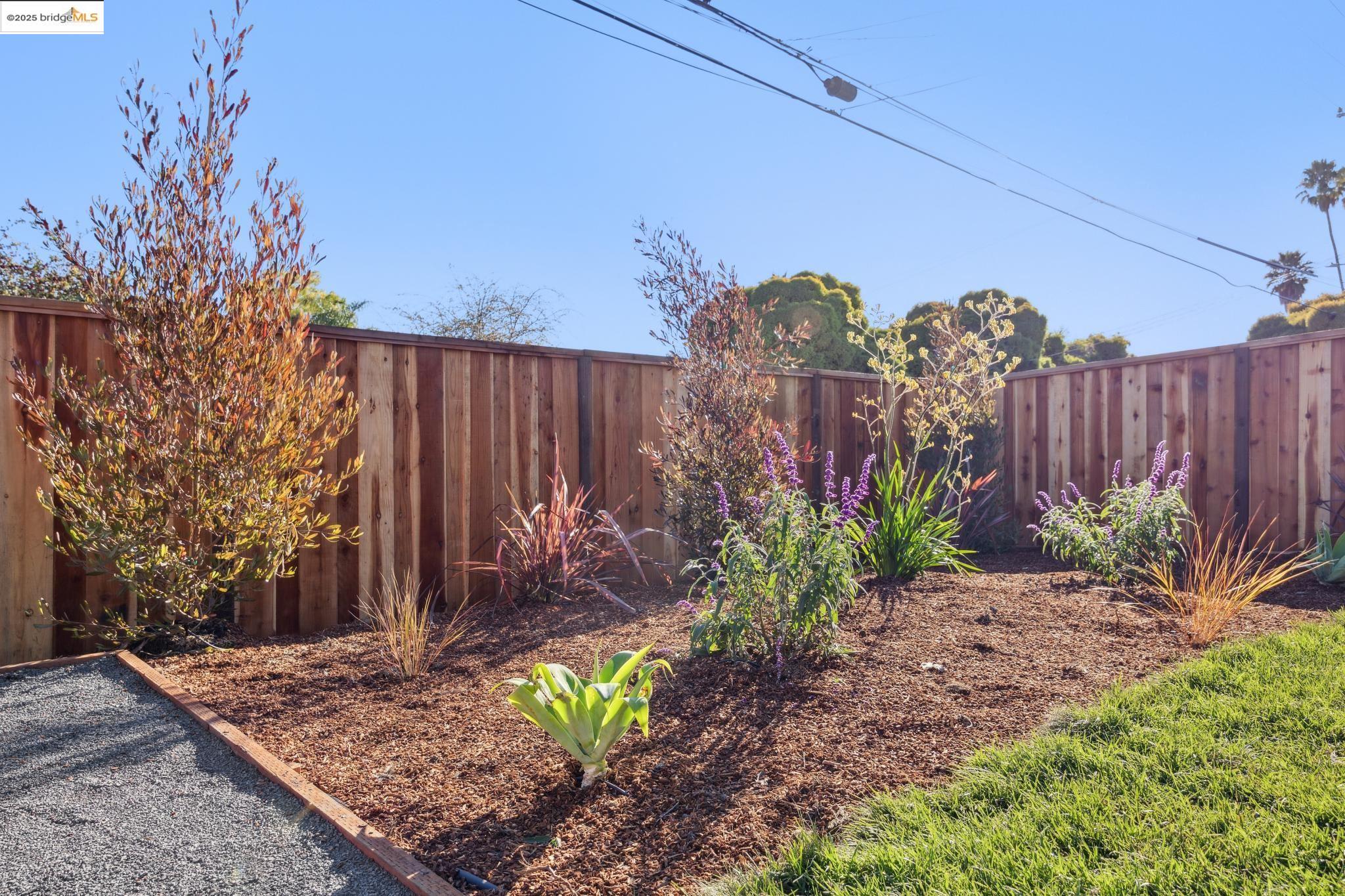 3018 Mabel St, Berkeley