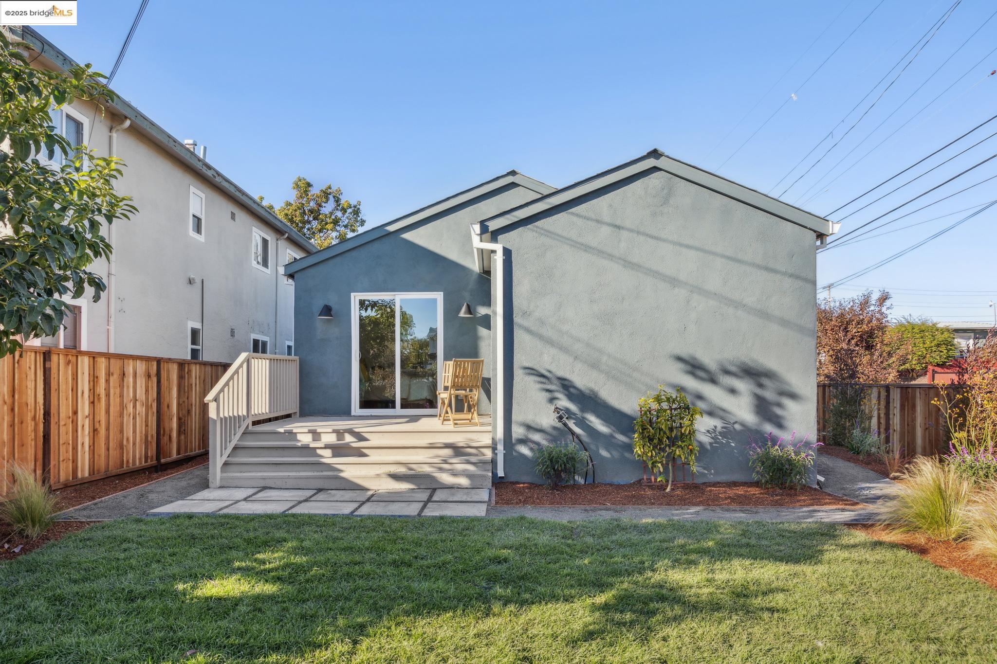 3018 Mabel St, Berkeley