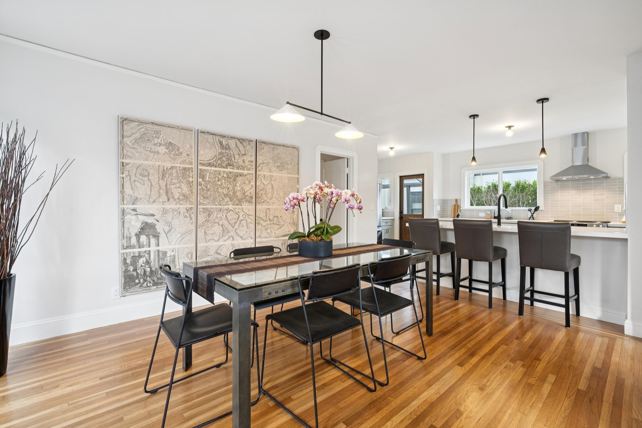 1563 Thousand Oaks Blvd